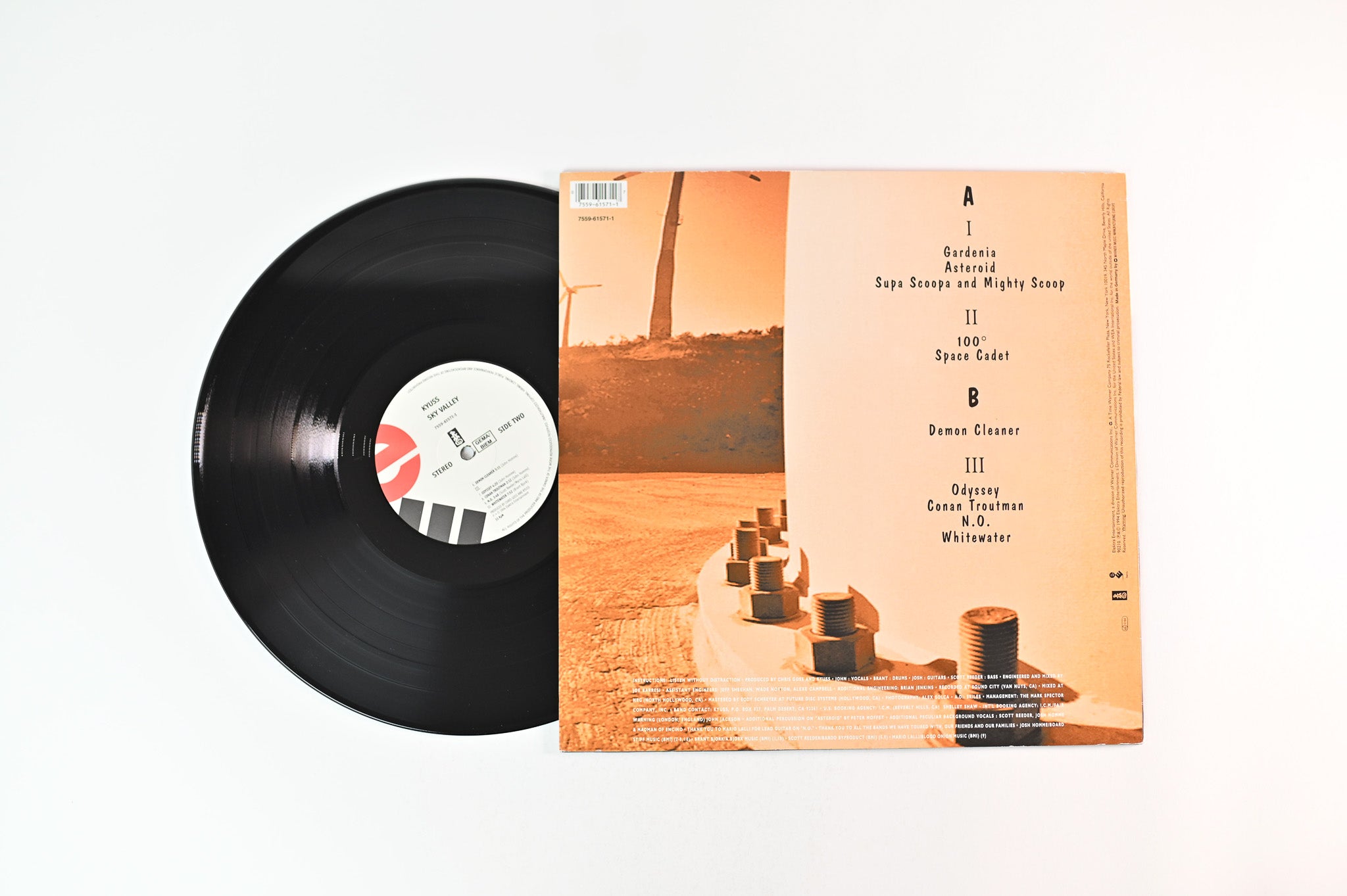 Kyuss - Welcome To Sky Valley on Elektra Chameleon 180 Gram German Reissue