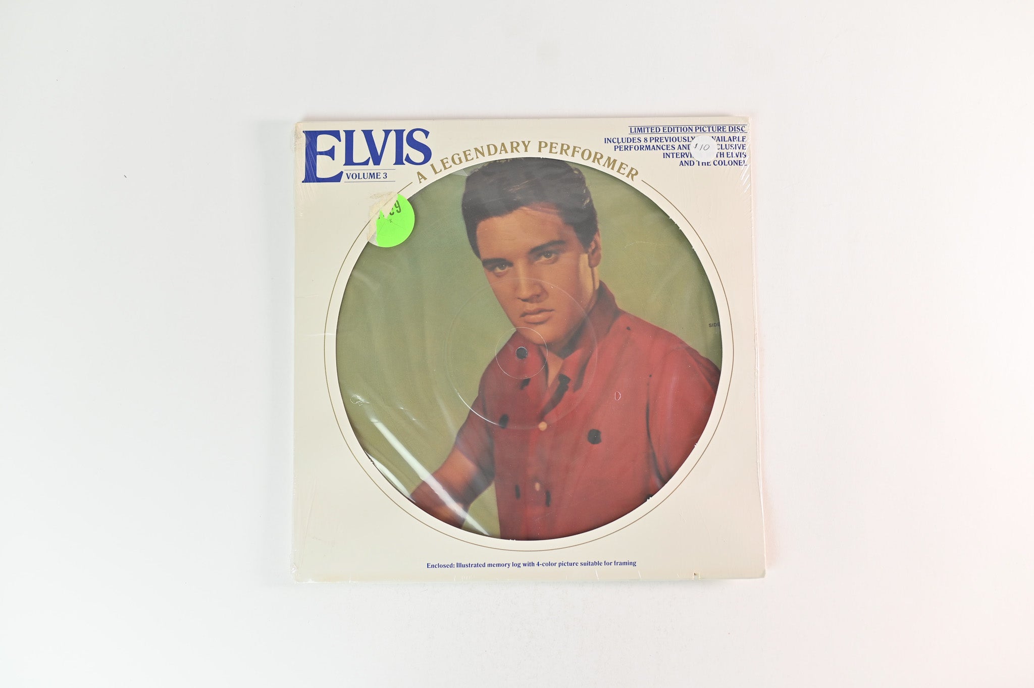 Elvis Presley - A Legendary Performer - Volume 3 on RCA Picture Disc Sealed