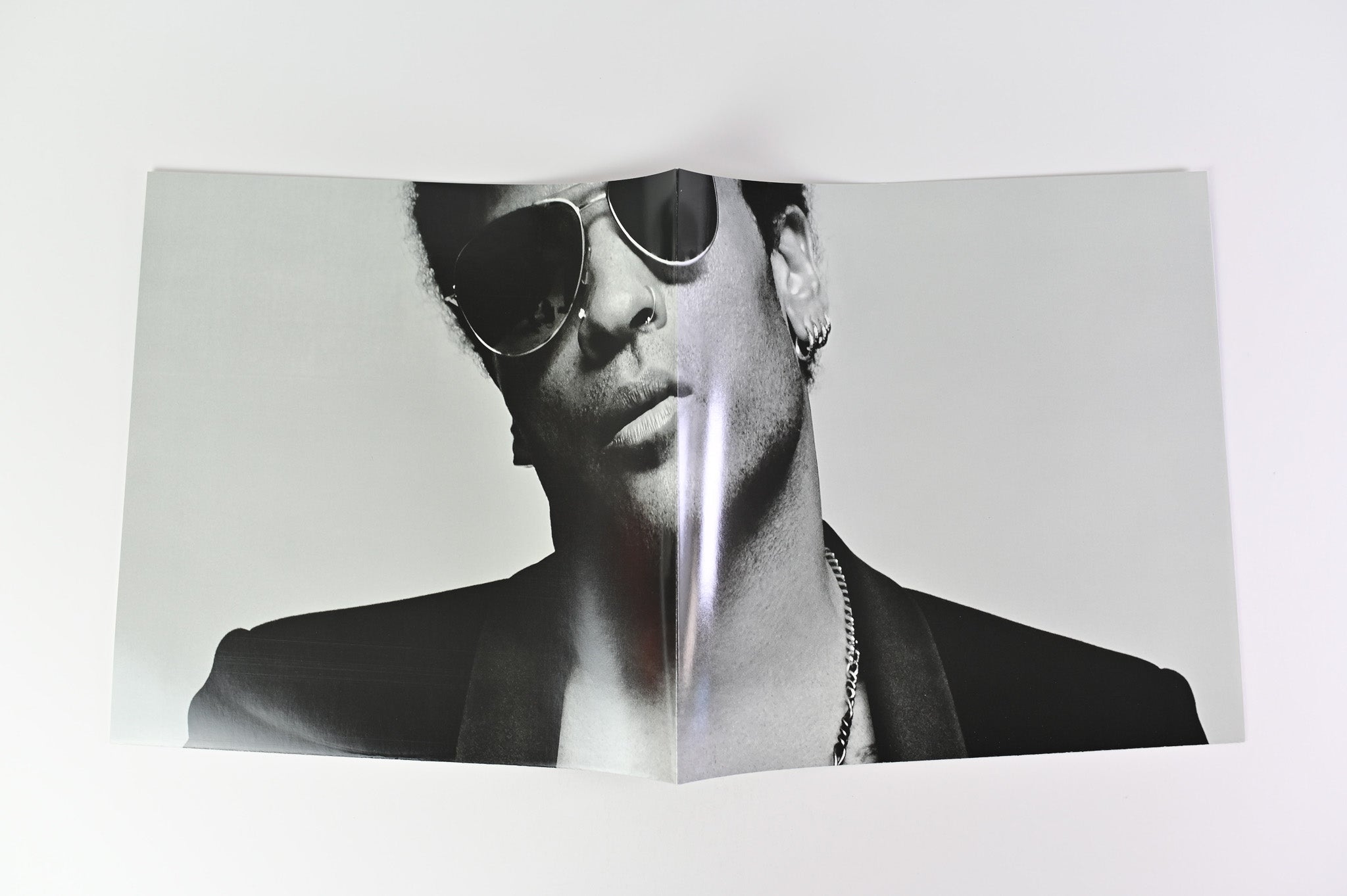 Lenny Kravitz - Strut on Roxie