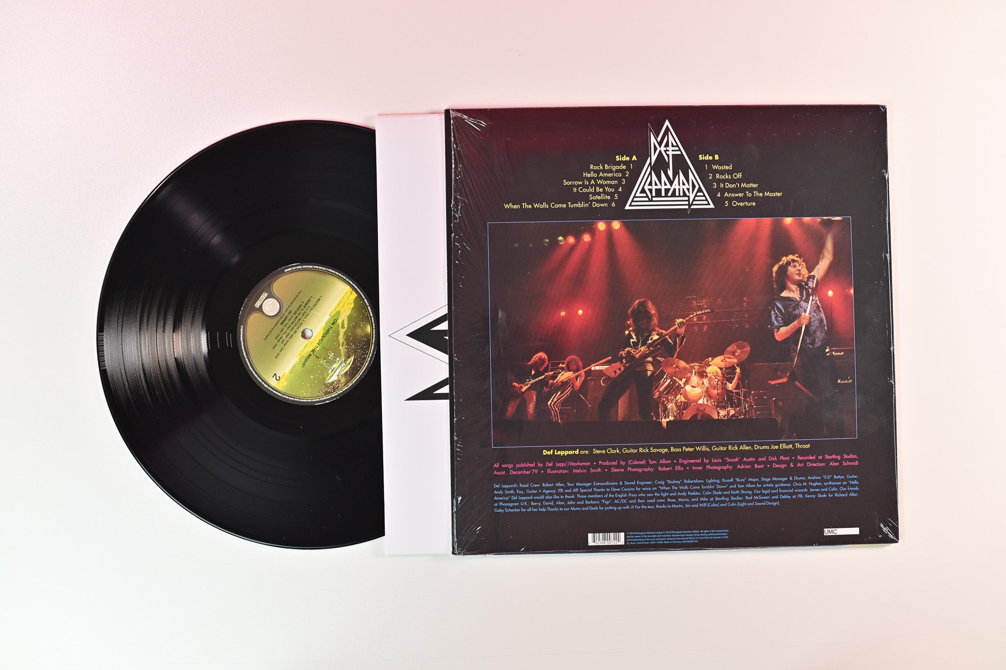 Def Leppard - On Through The Night on UMC / Vertigo