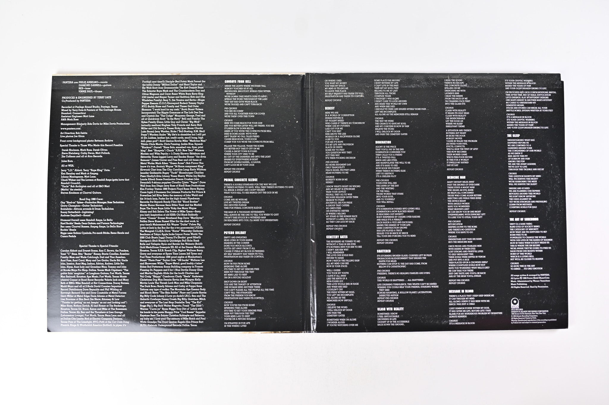 Pantera - Cowboys From Hell on Rhino 2010 Reissue