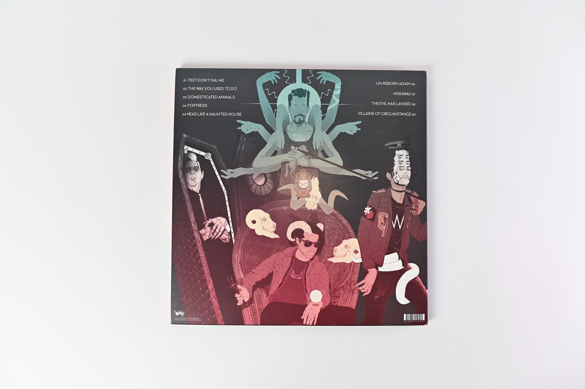 Queens Of The Stone Age - Villains on Matador Deluxe Edition