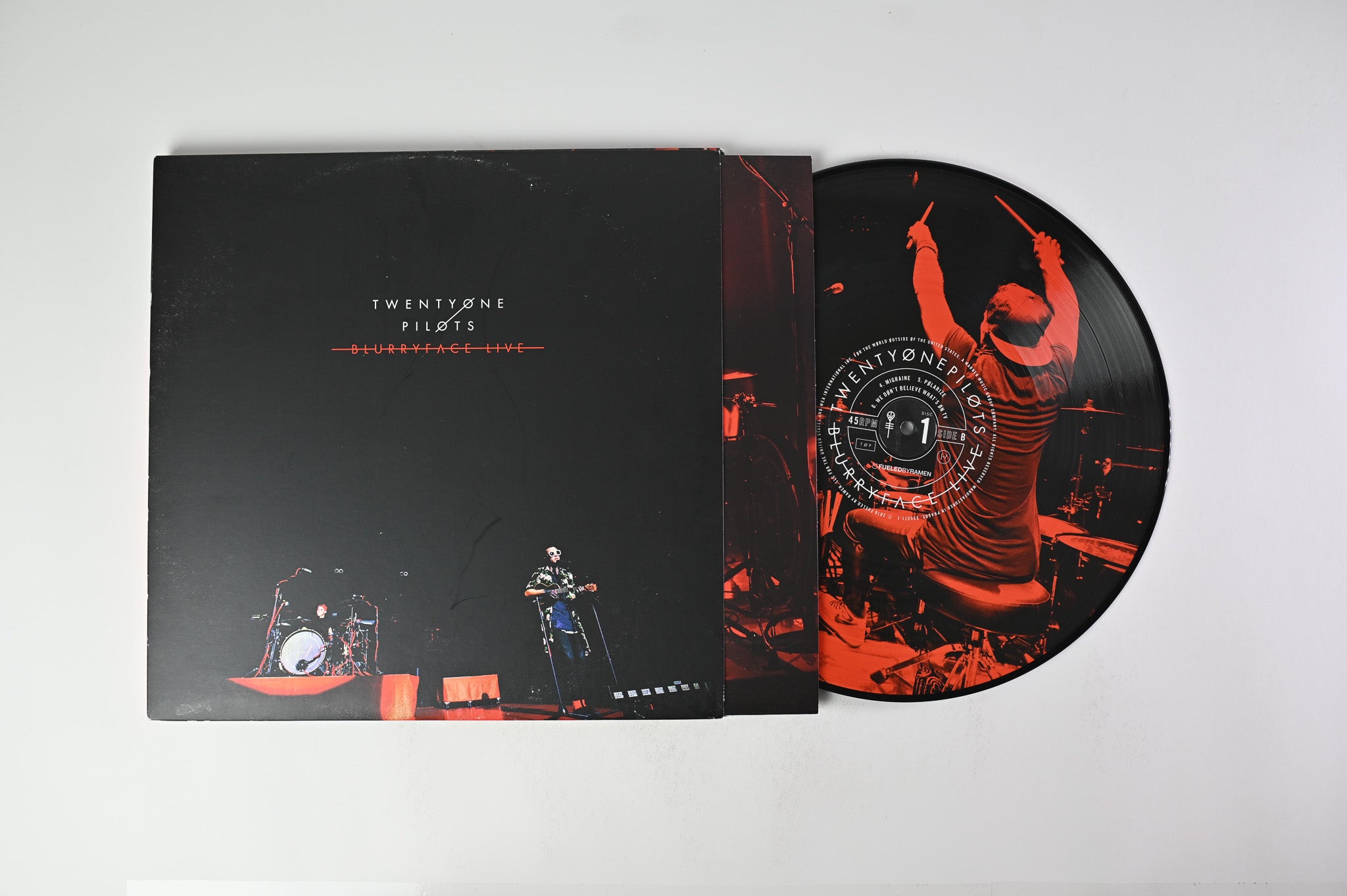 Twenty One Pilots - Blurryface Live on Fueled By Ramen