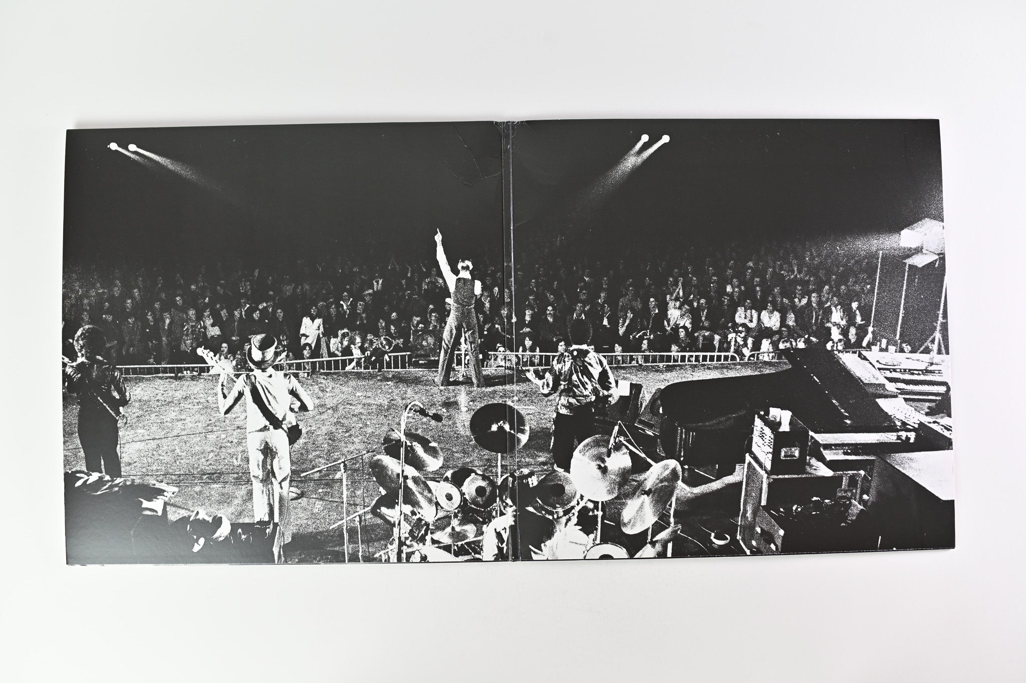 David Bowie - Live Nassau Coliseum '76 on Parlophone