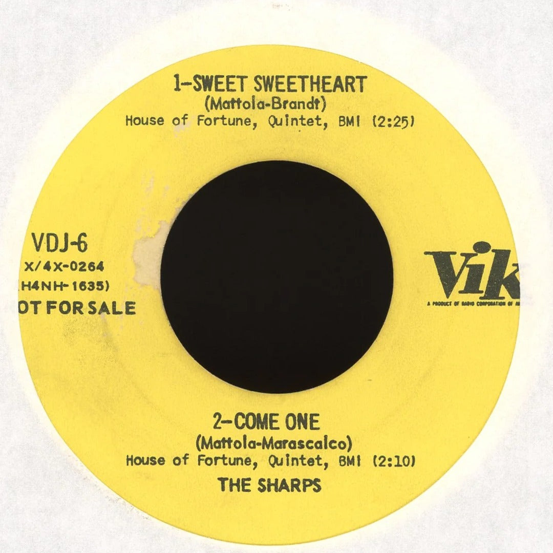 The Heartbreakers, The Sharps - Untitled EP on Vik R&B Doo Wop 45