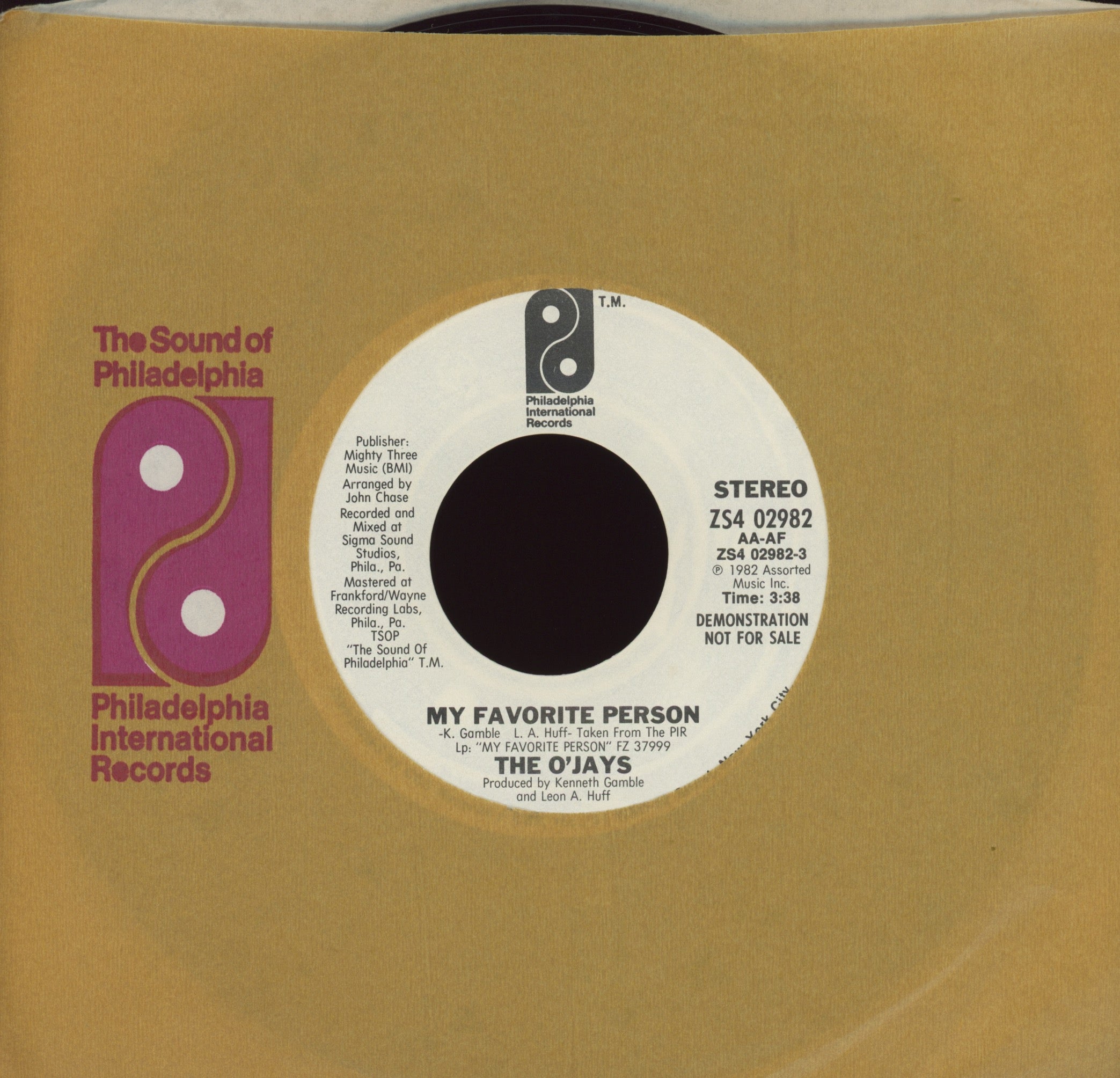 The O'Jays - My Favorite Person on Philadelphia International Promo