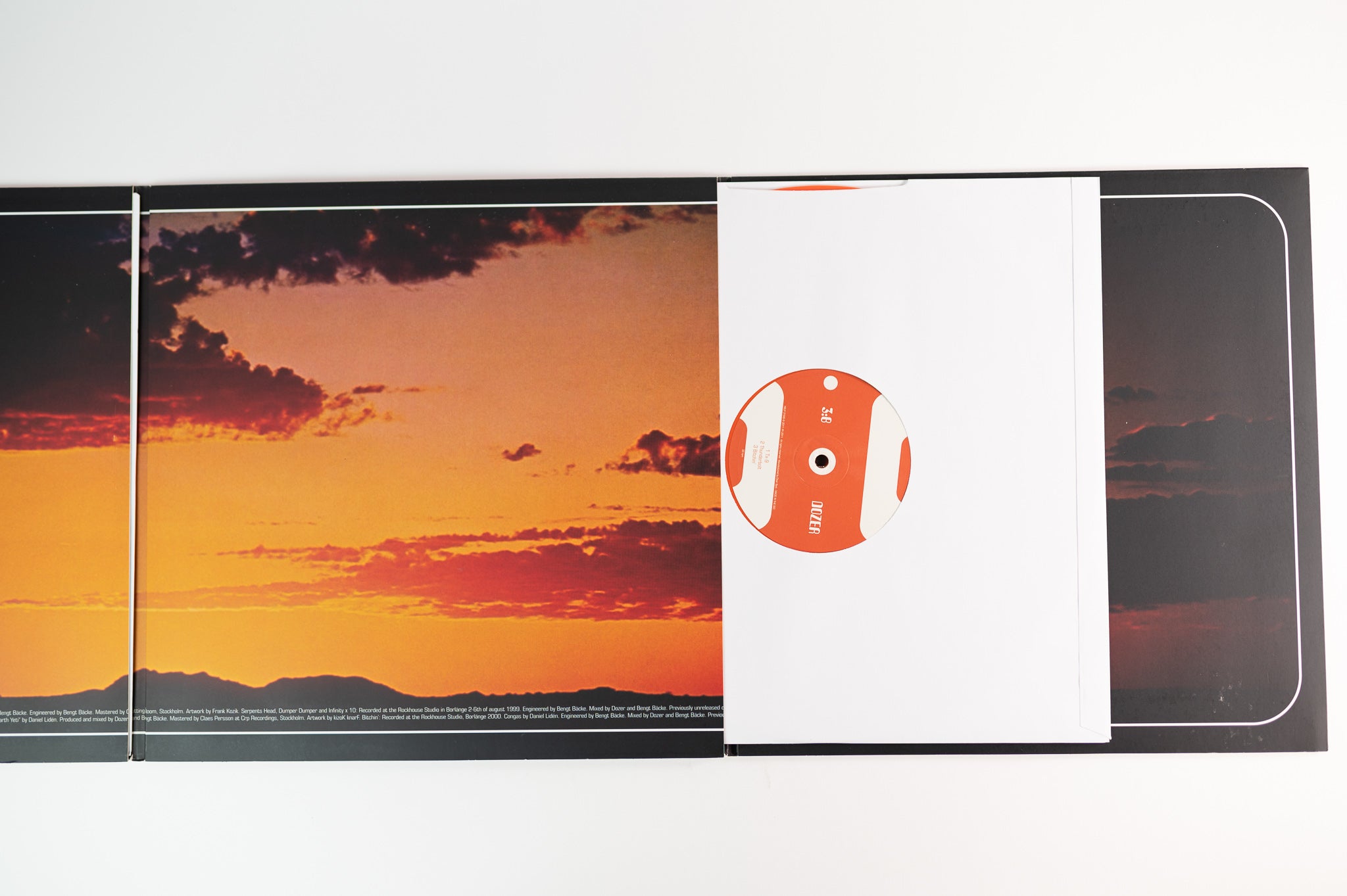 Dozer - In The Tail Of A Comet / Madre De Dios on Headspin Ltd Colored Vinyl