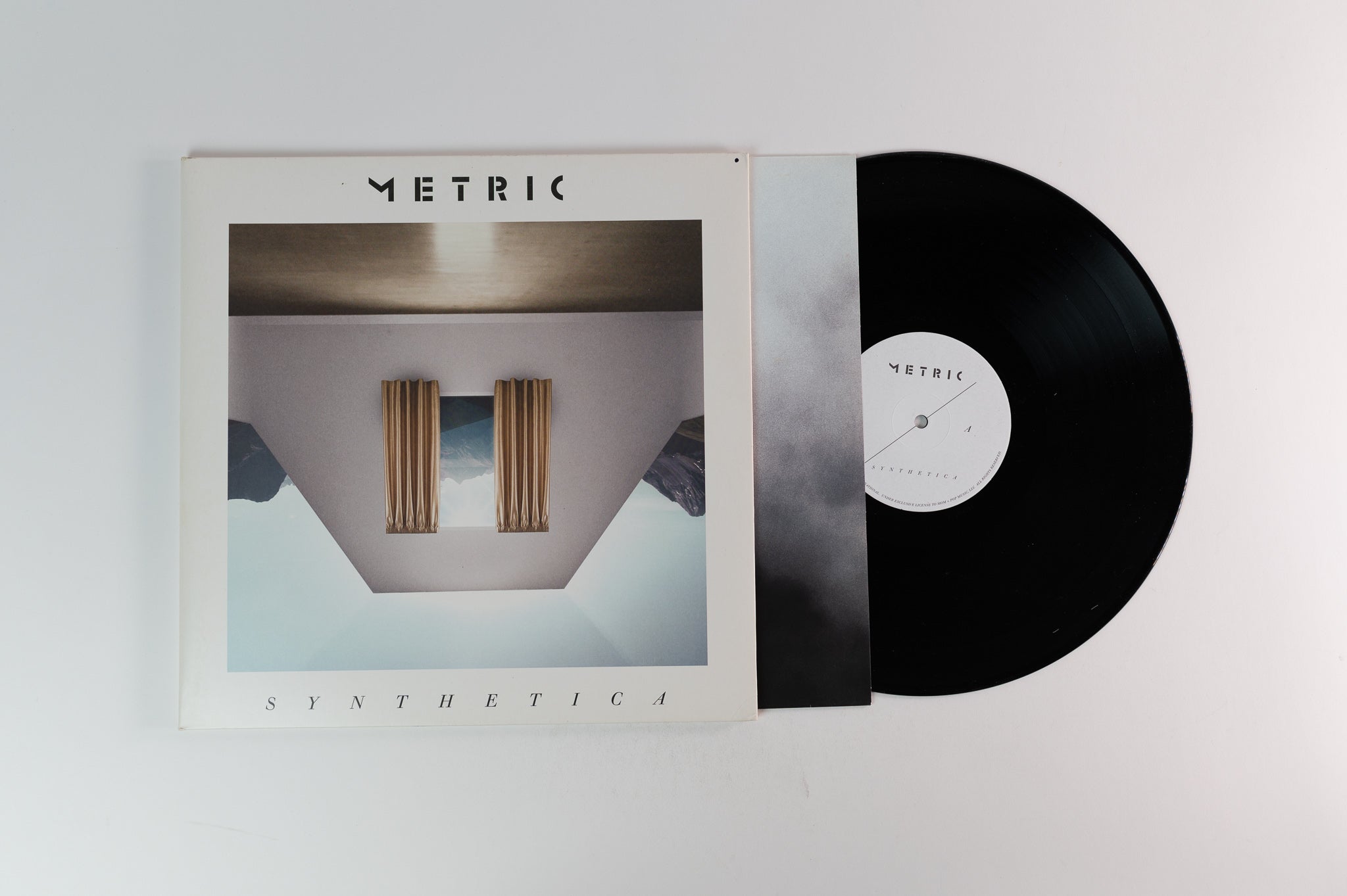 Metric - Synthetica on Metric Music International / Mom + Pop