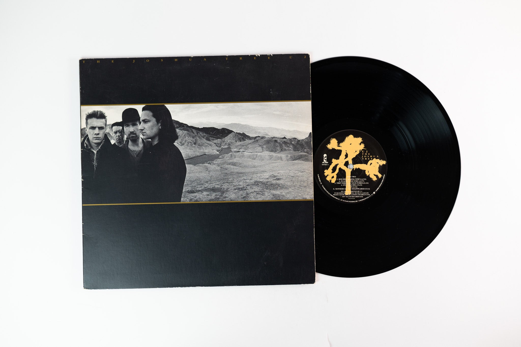U2 - The Joshua Tree on Island