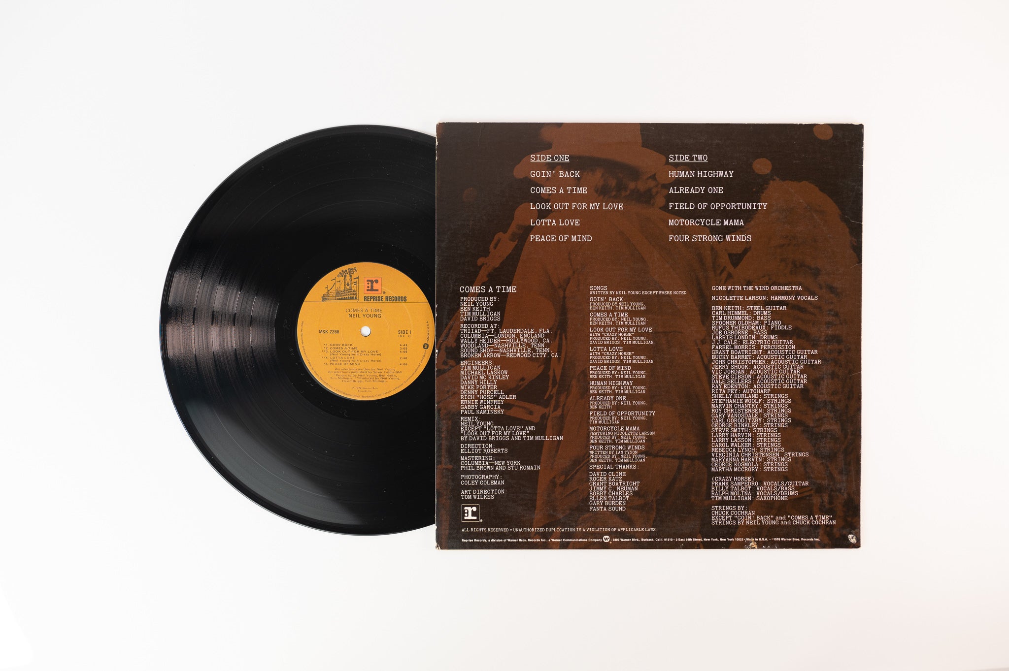 Neil Young - Comes A Time on Reprise