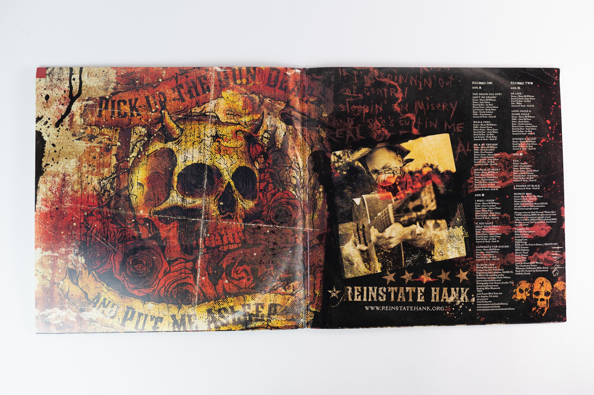 Hank Williams III - Damn Right Rebel Proud on Sidewalk