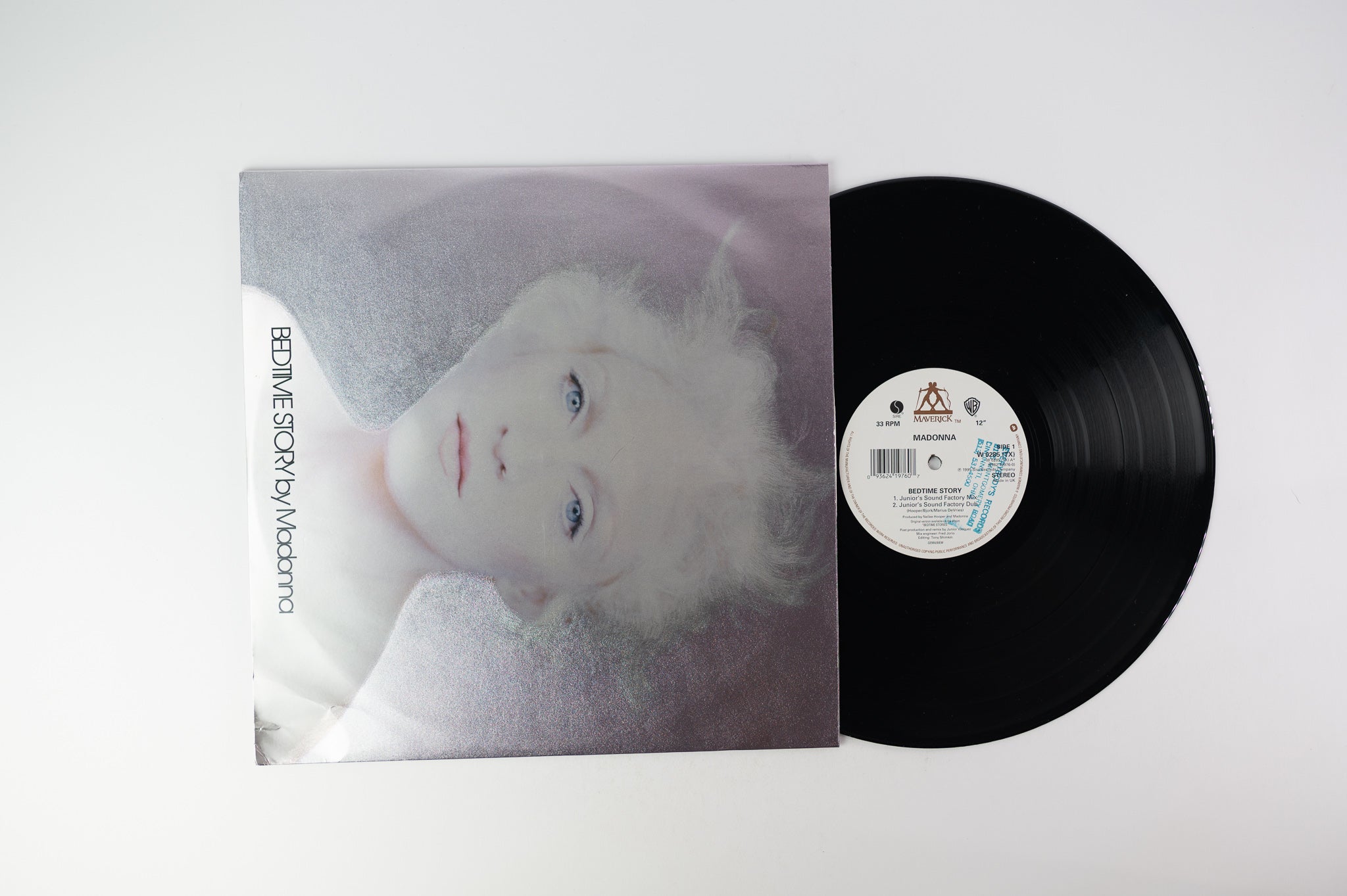 Madonna - Bedtime Story on Maverick UK Pressing 12" Single