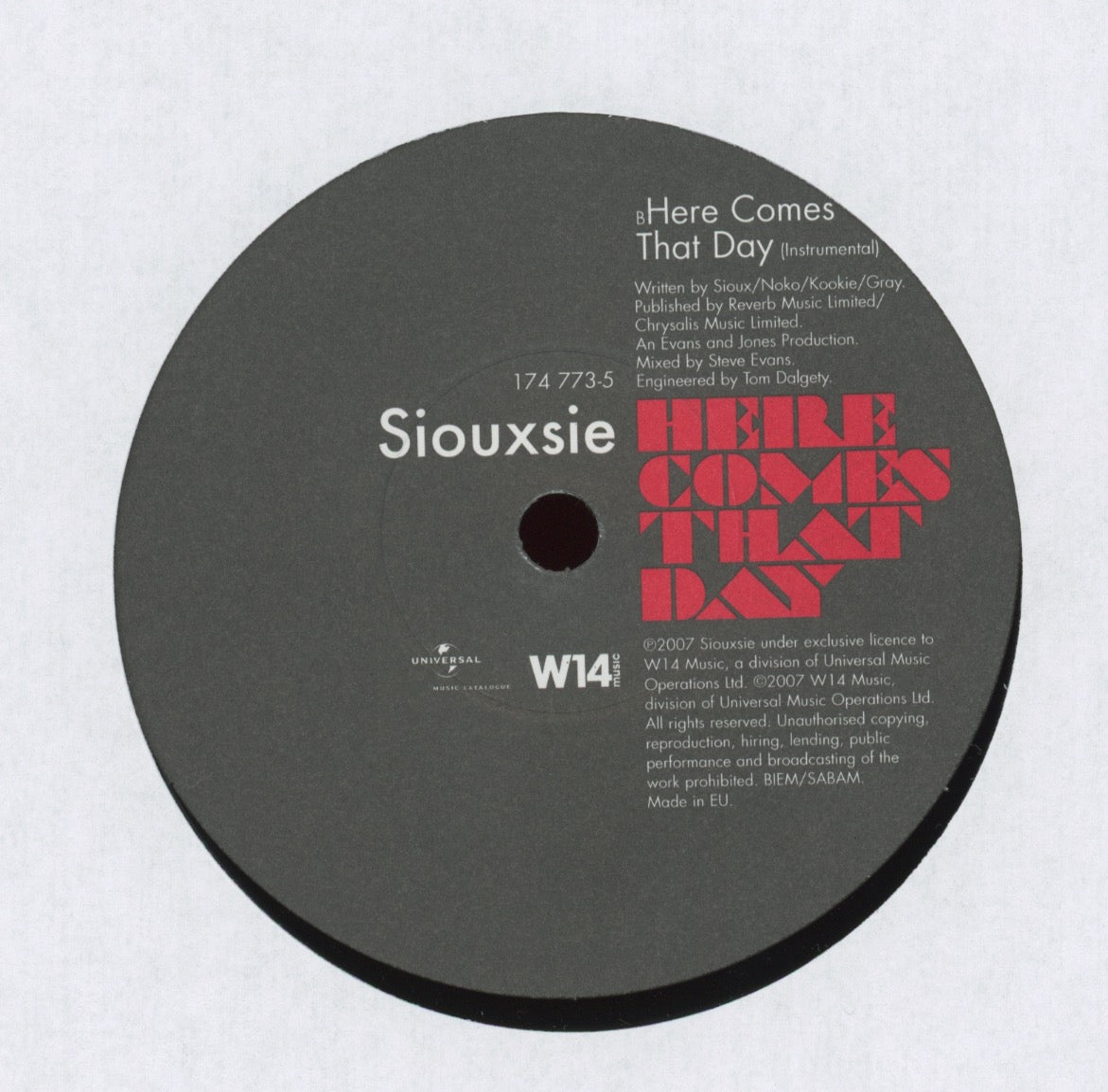Siouxsie Sioux - Here Comes That Day on W14 UK Press