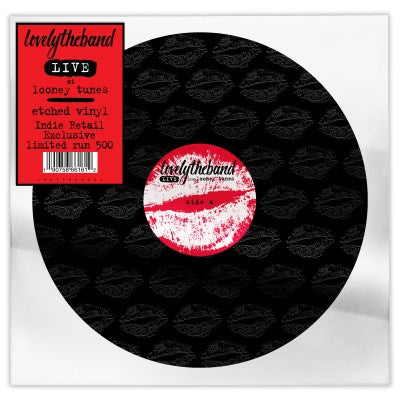 lovelytheband - lovelytheband Live at Looney Tunes