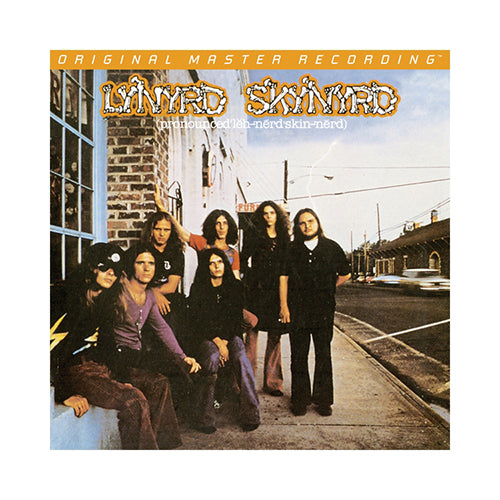 Lynyrd Skynyrd - (Pronounced 'Lh-'nrd 'Skin-'nrd)