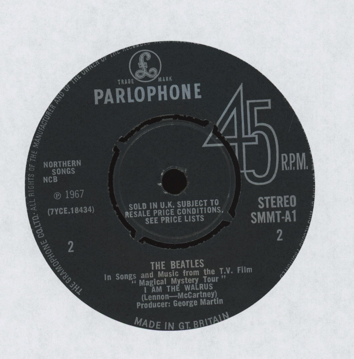 The Beatles - Magical Mystery Tour on Parlophone UK Press 2 X 45 Gatefold Sleeve With Booklet in Center