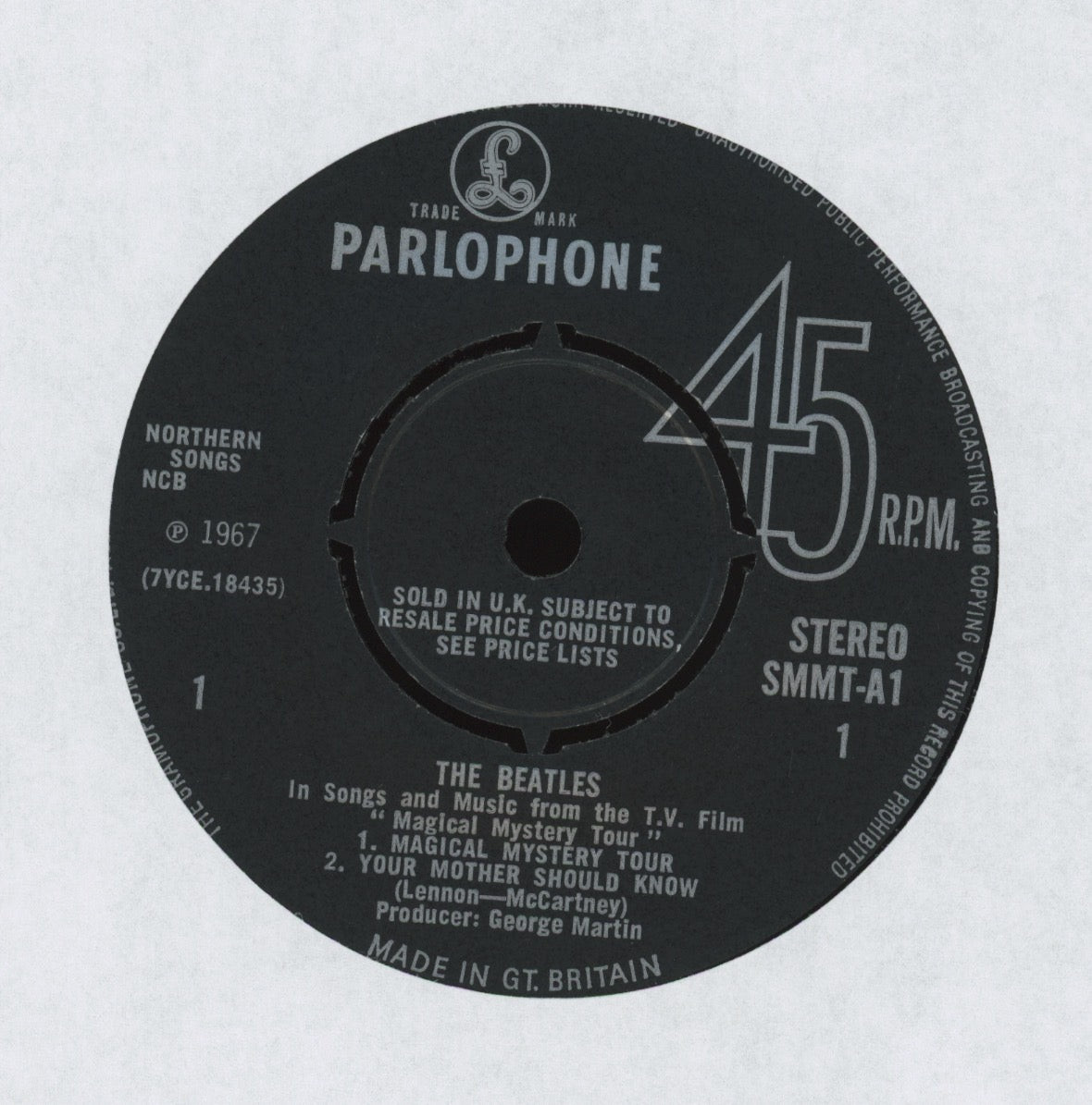 The Beatles - Magical Mystery Tour on Parlophone UK Press 2 X 45 Gatefold Sleeve With Booklet in Center