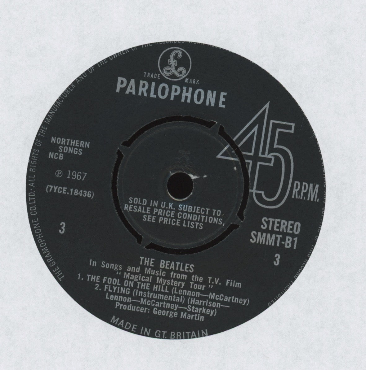 The Beatles - Magical Mystery Tour on Parlophone UK Press 2 X 45 Gatefold Sleeve With Booklet in Center