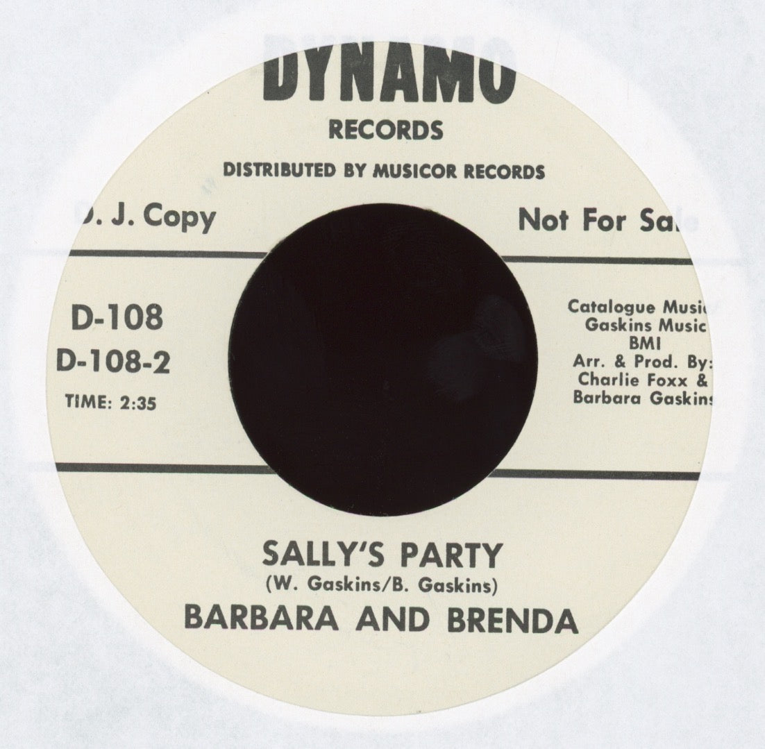 Barbara And Brenda - Never Love A Robin on Dynamo Promo Northern Soul 45