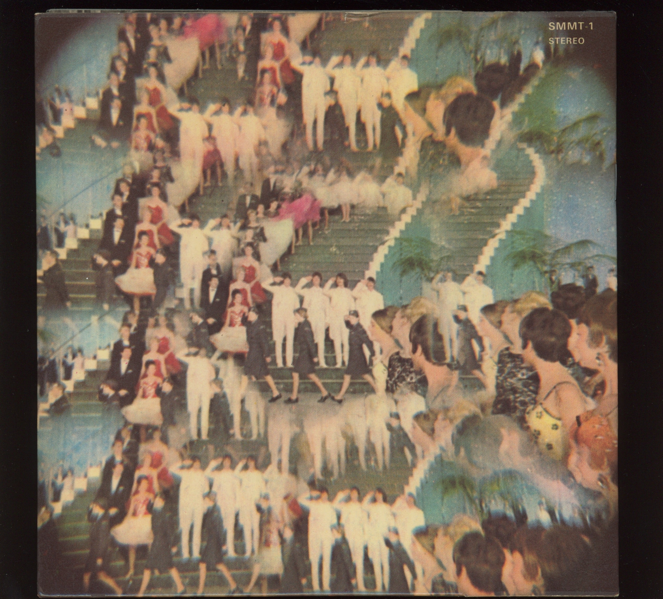 The Beatles - Magical Mystery Tour on Parlophone UK Press 2 X 45 Gatefold Sleeve With Booklet in Center