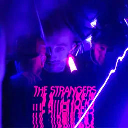 [DAMAGED] The Strangers - The Strangers