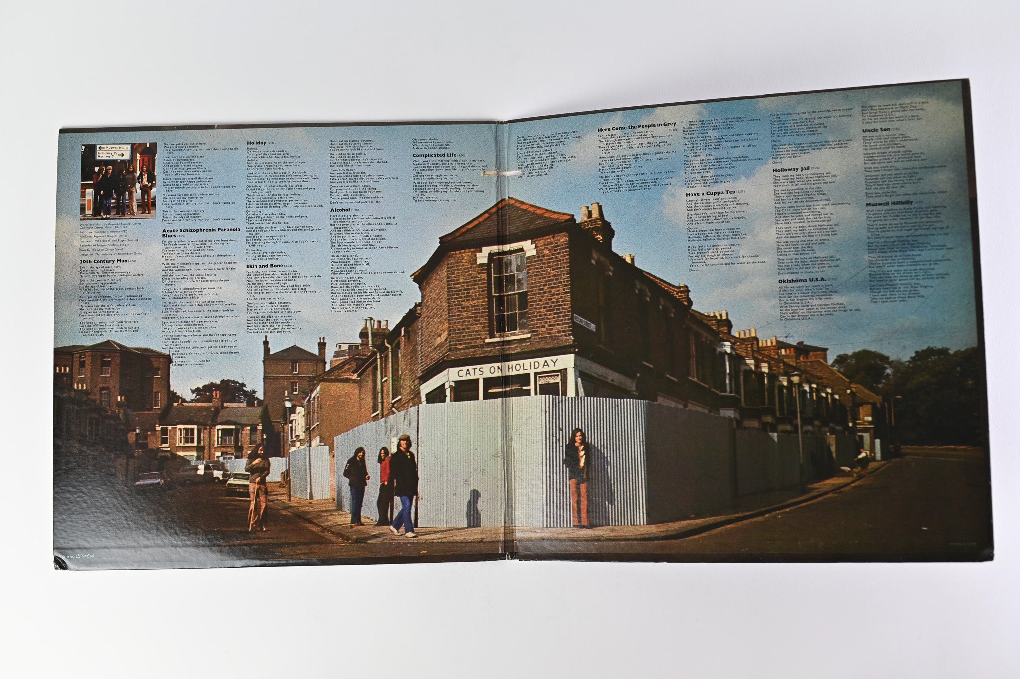 The Kinks - Muswell Hillbillies on RCA