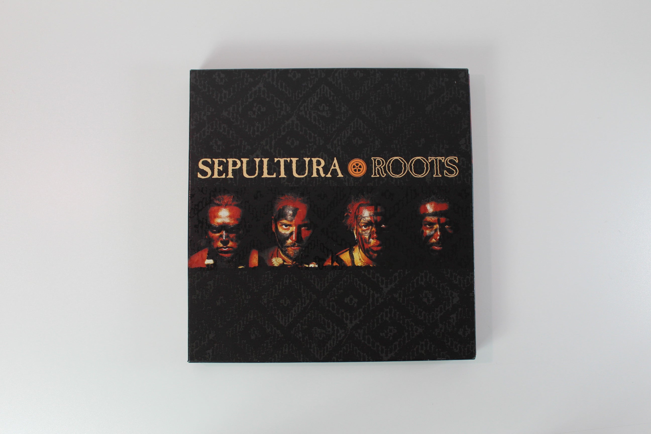 Sepultura - Roots on Roadrunner Ltd Colored Vinyl Box Set Reissue