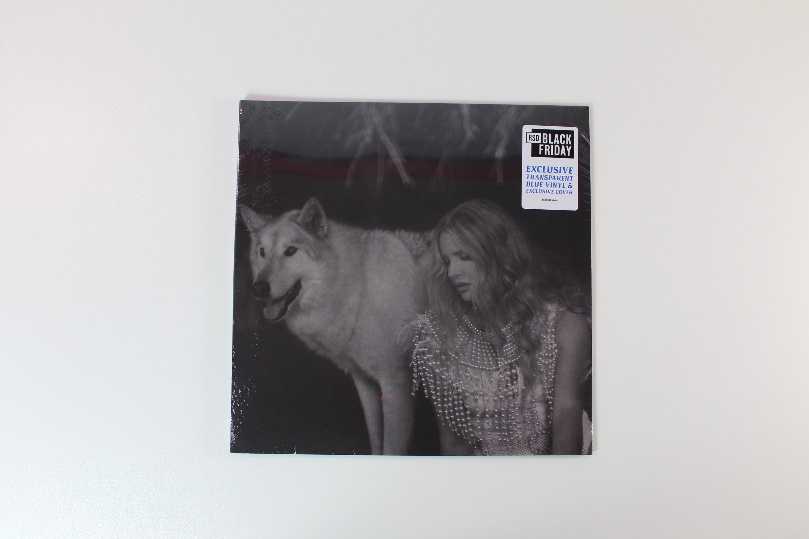 Lana Del Rey - Chemtrails Over The Country Club on Interscope Records / Polydor - Sealed RSD Blue Vinyl