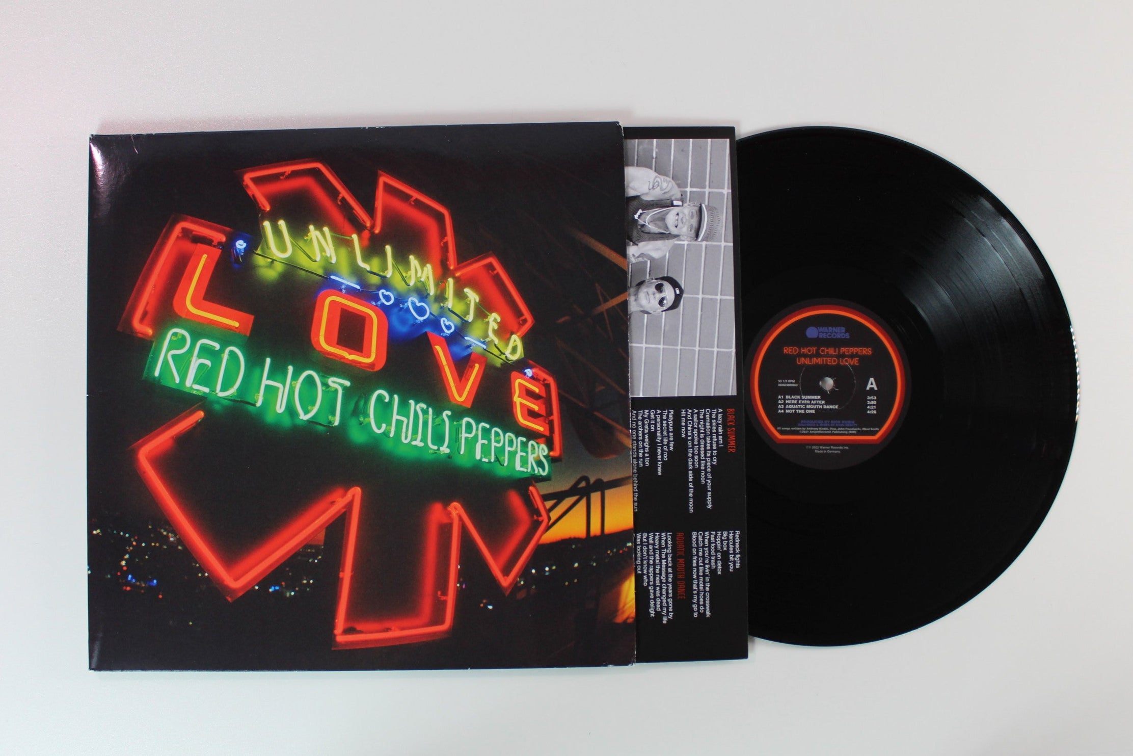 Red Hot Chili Peppers - Unlimited Love on Warner Records