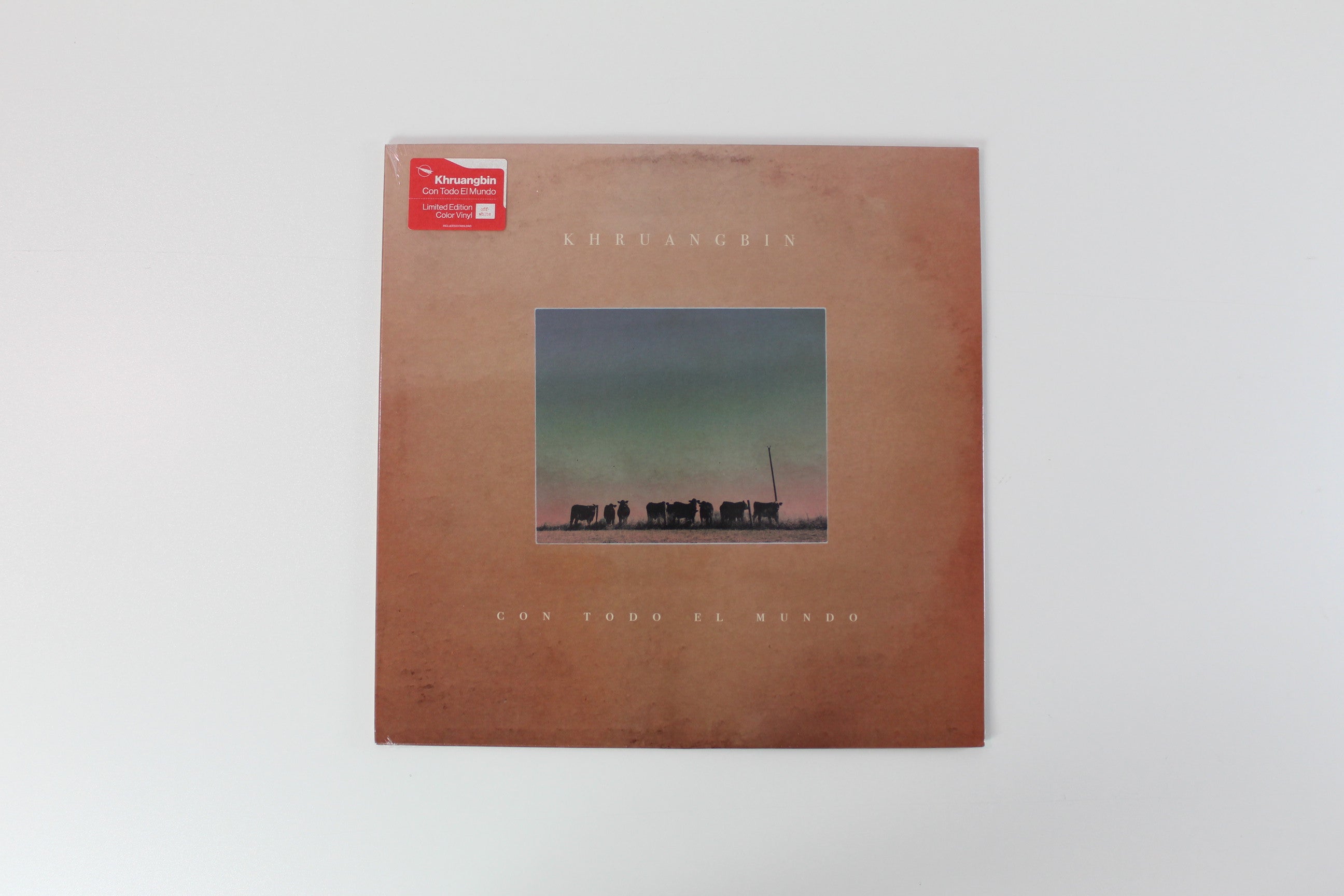 Khruangbin - Con Todo El Mundo on Dead Oceans Ltd. Off-white Vinyl Sealed