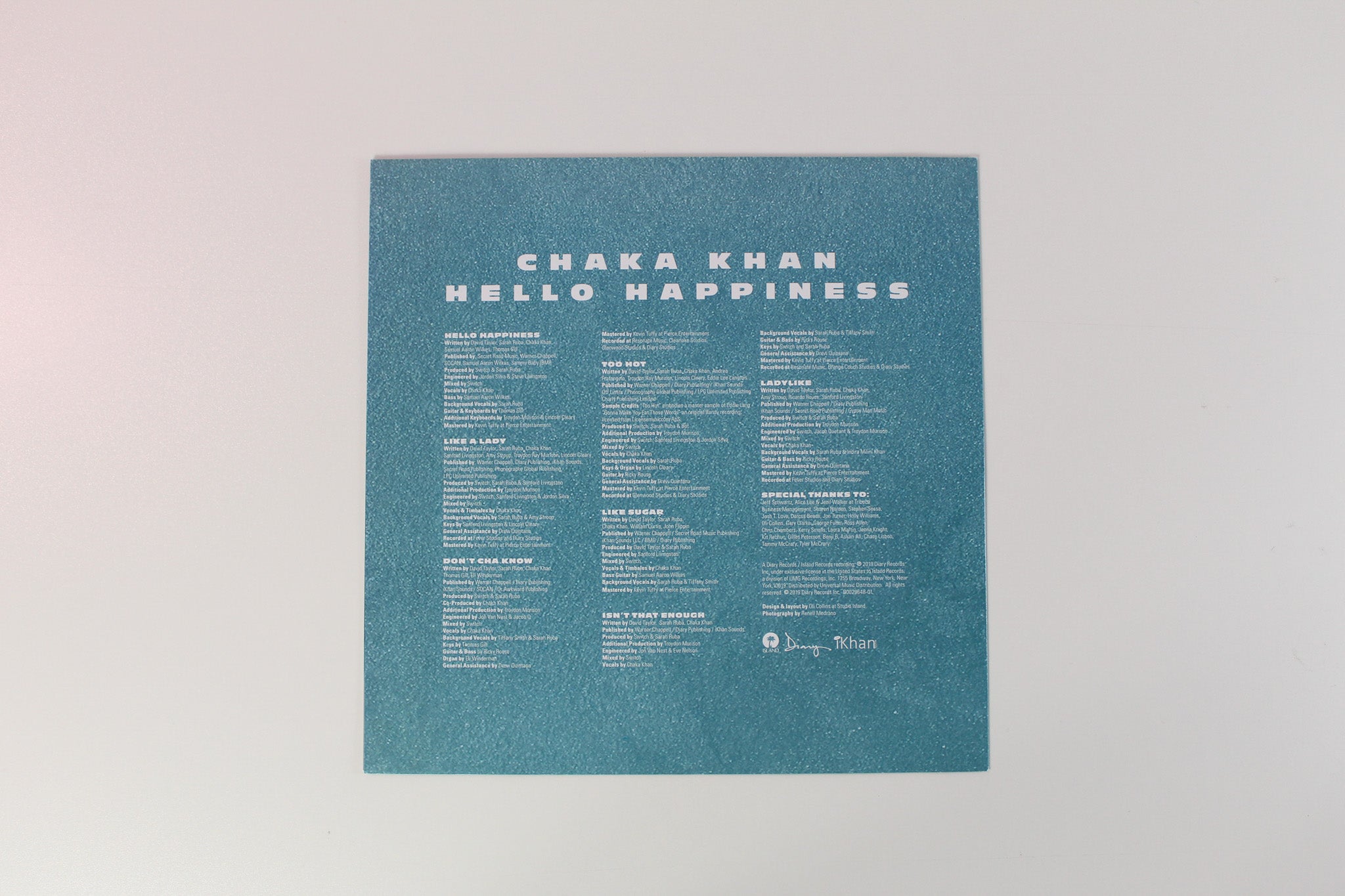 Chaka Khan - Hello Happiness on Island