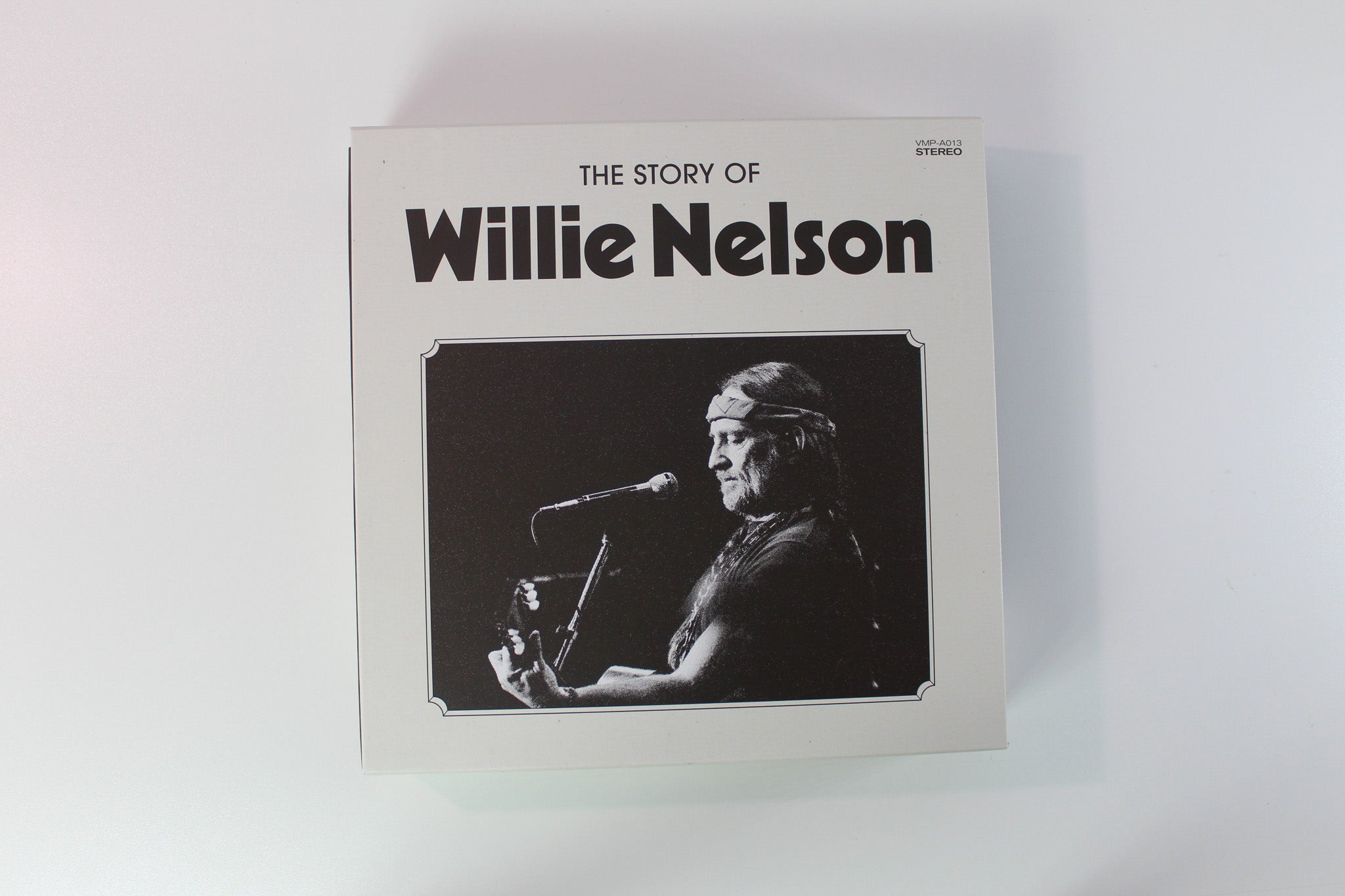 Willie Nelson - The Story Of Willie Nelson Ltd. Reissue on Vinyl Me, Please Colored Vinyl