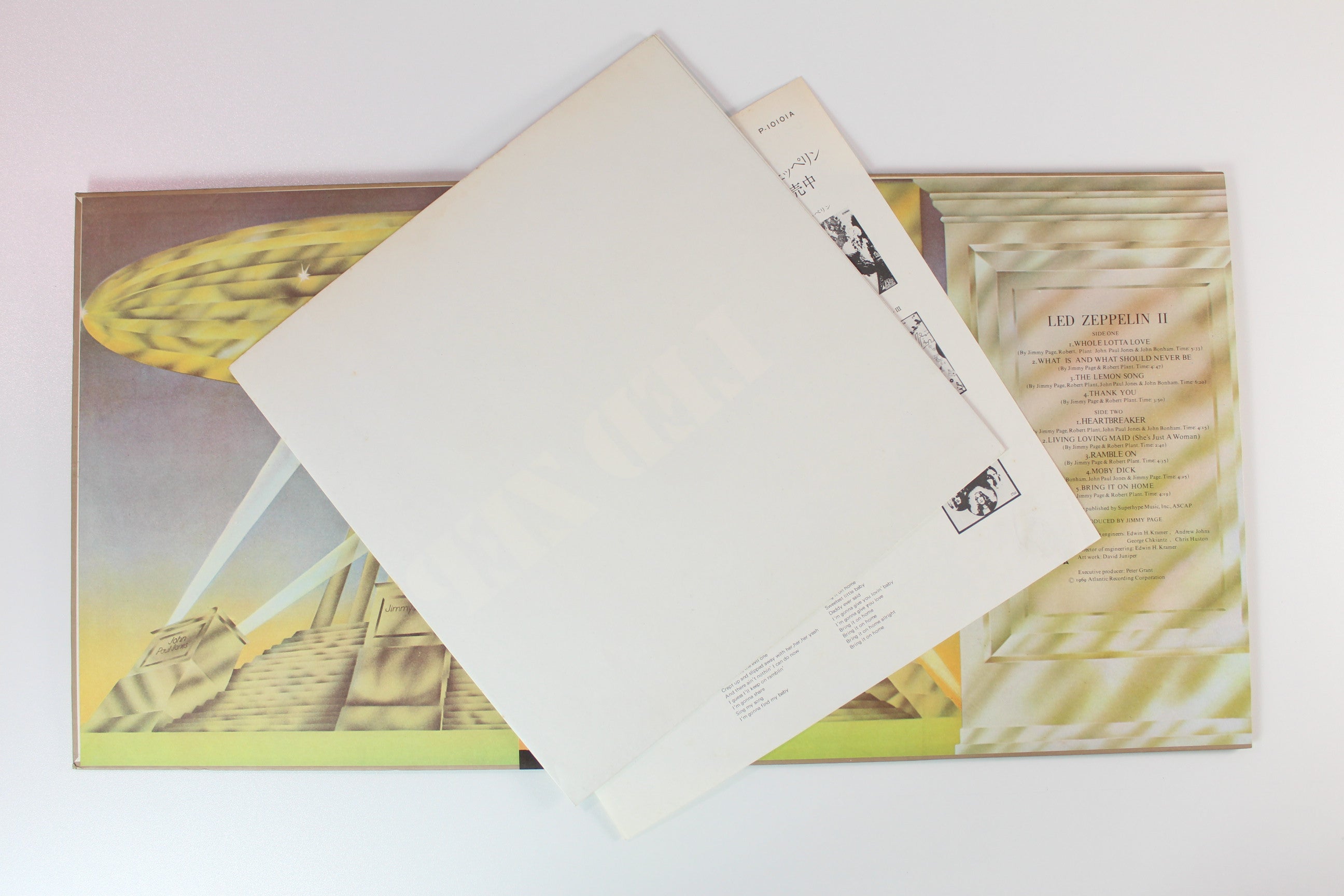 Led Zeppelin - Led Zeppelin II on Atlantic Japanese Reissue