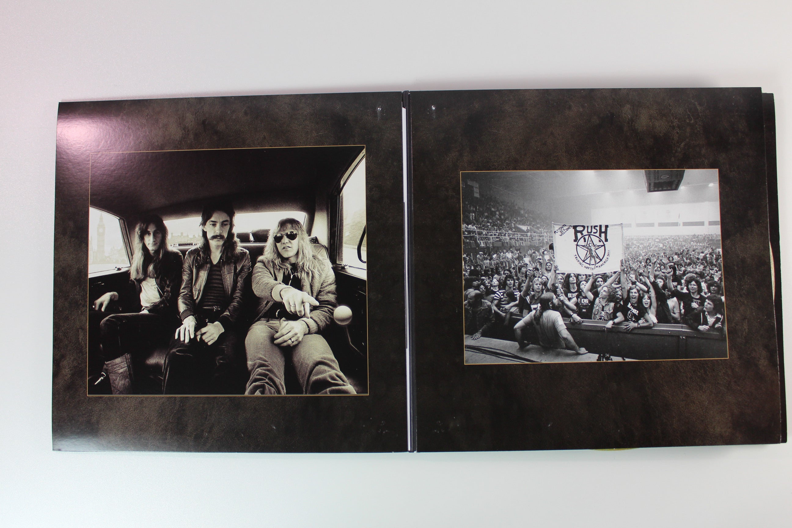 Rush - A Farewell To Kings (40th Anniversary) on Mercury / UMe - 4-lp Deluxe Edition