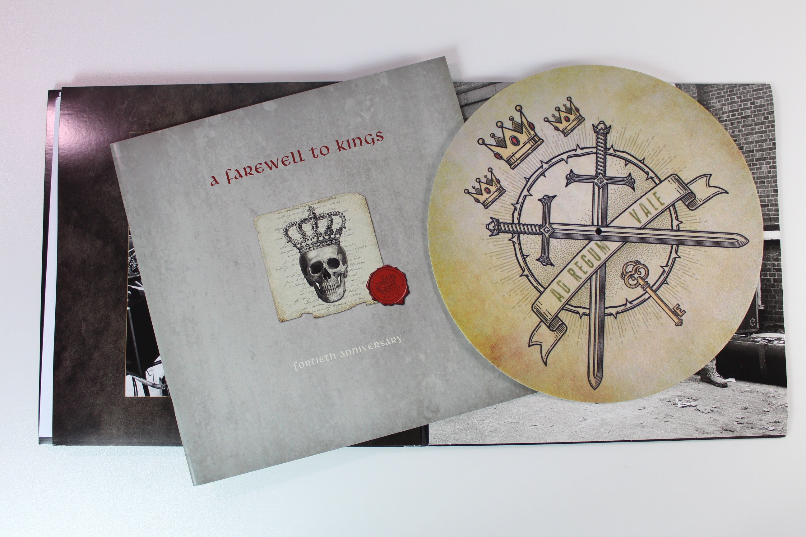 Rush - A Farewell To Kings (40th Anniversary) on Mercury / UMe - 4-lp Deluxe Edition