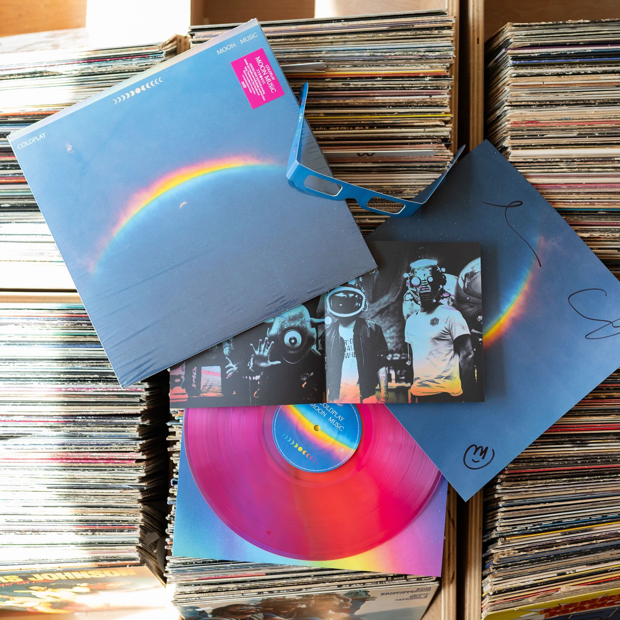 Coldplay - Moon Music [Signed Insert] [Pink Vinyl] [LIMIT 1 PER CUSTOMER]