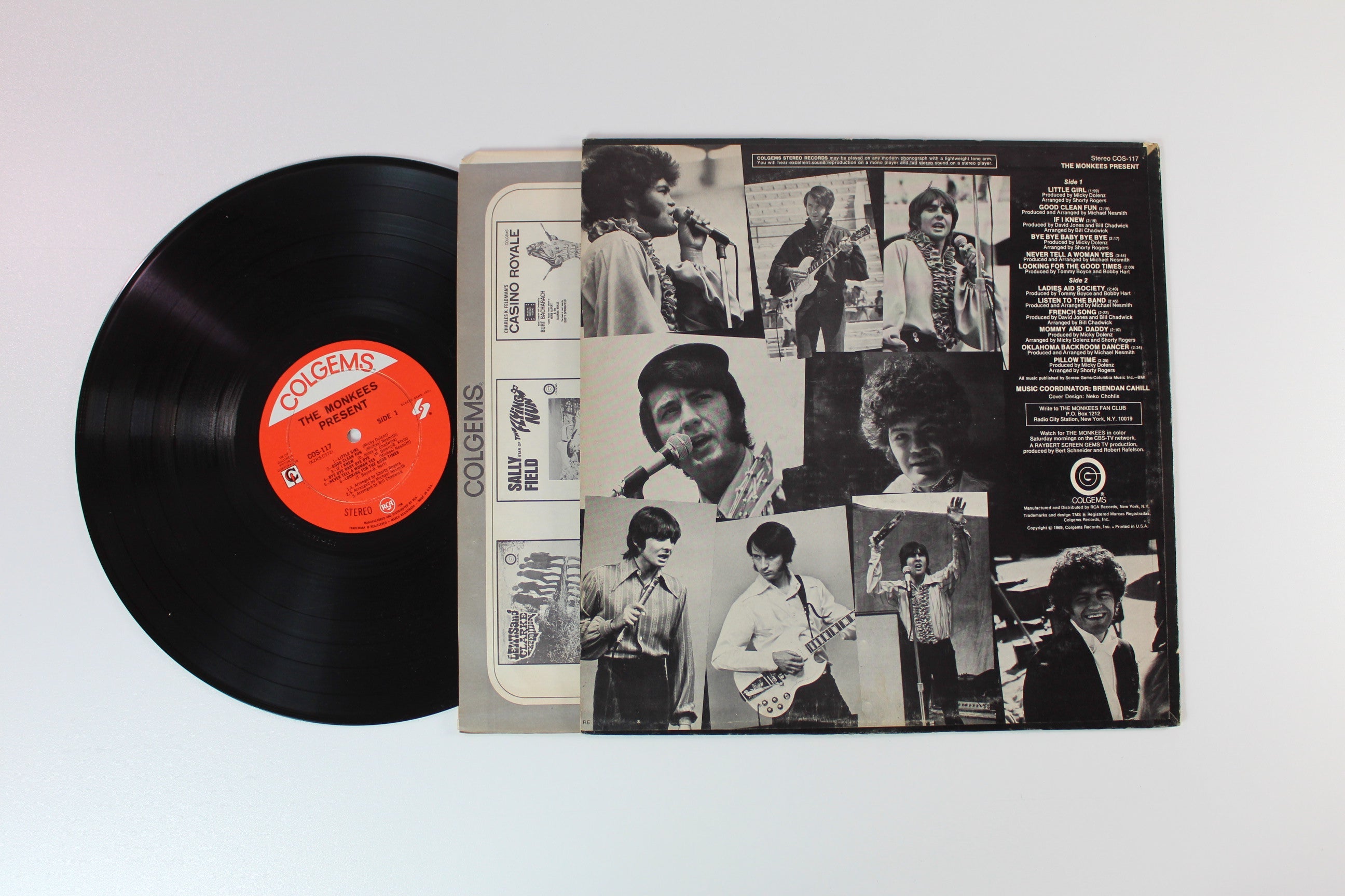 The Monkees - The Monkees Present on Colgems