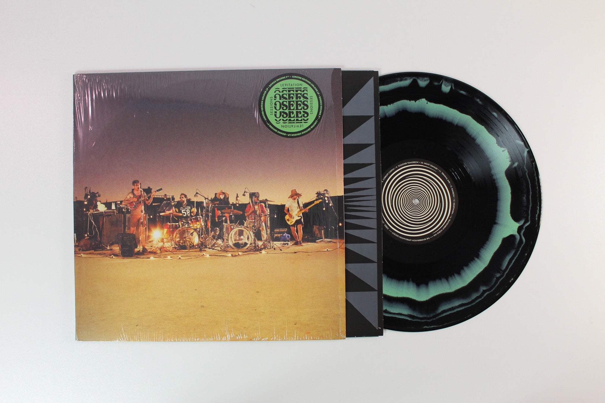 Thee Oh Sees - Levitation Sessions on Reverberation Appreciation Society Ltd Green & Black Swirl With Bonus Milky Clear 7"