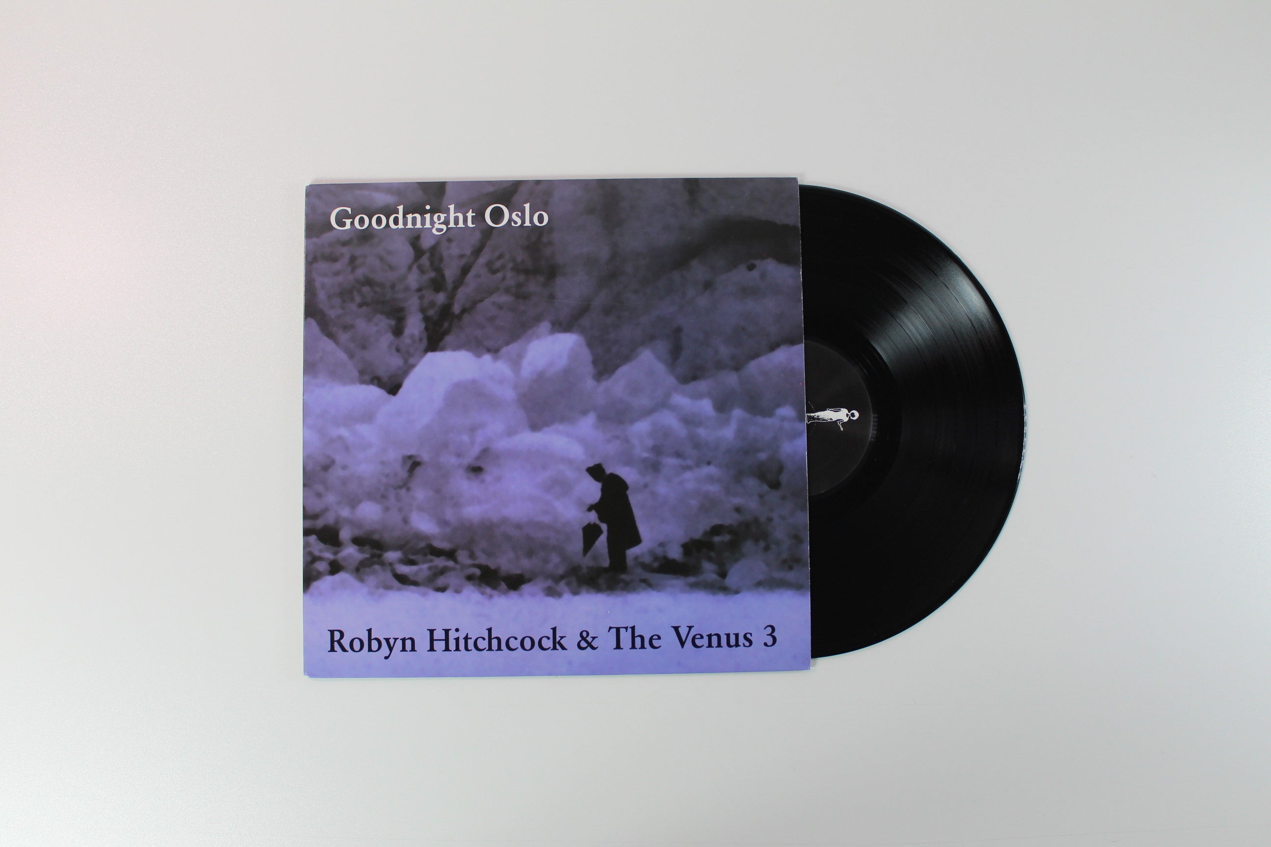 Robyn Hitchcock & The Venus 3 - Goodnight Oslo on Yep Roc Records