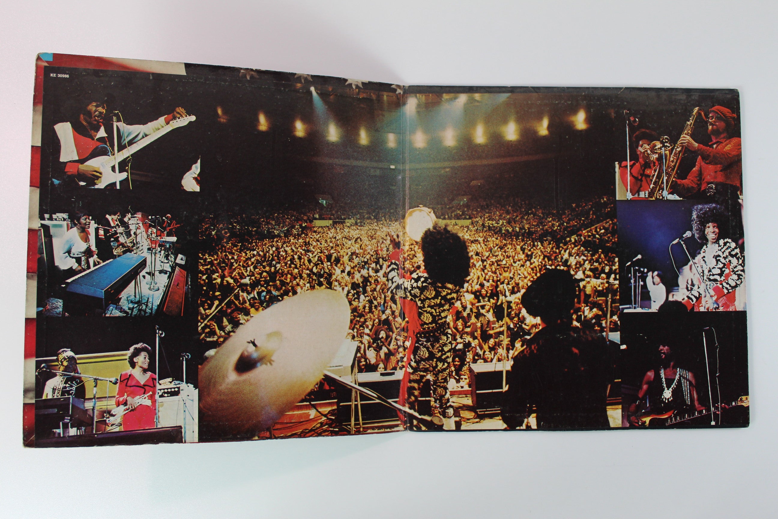 Sly & The Family Stone - There's A Riot Goin' On on Epic