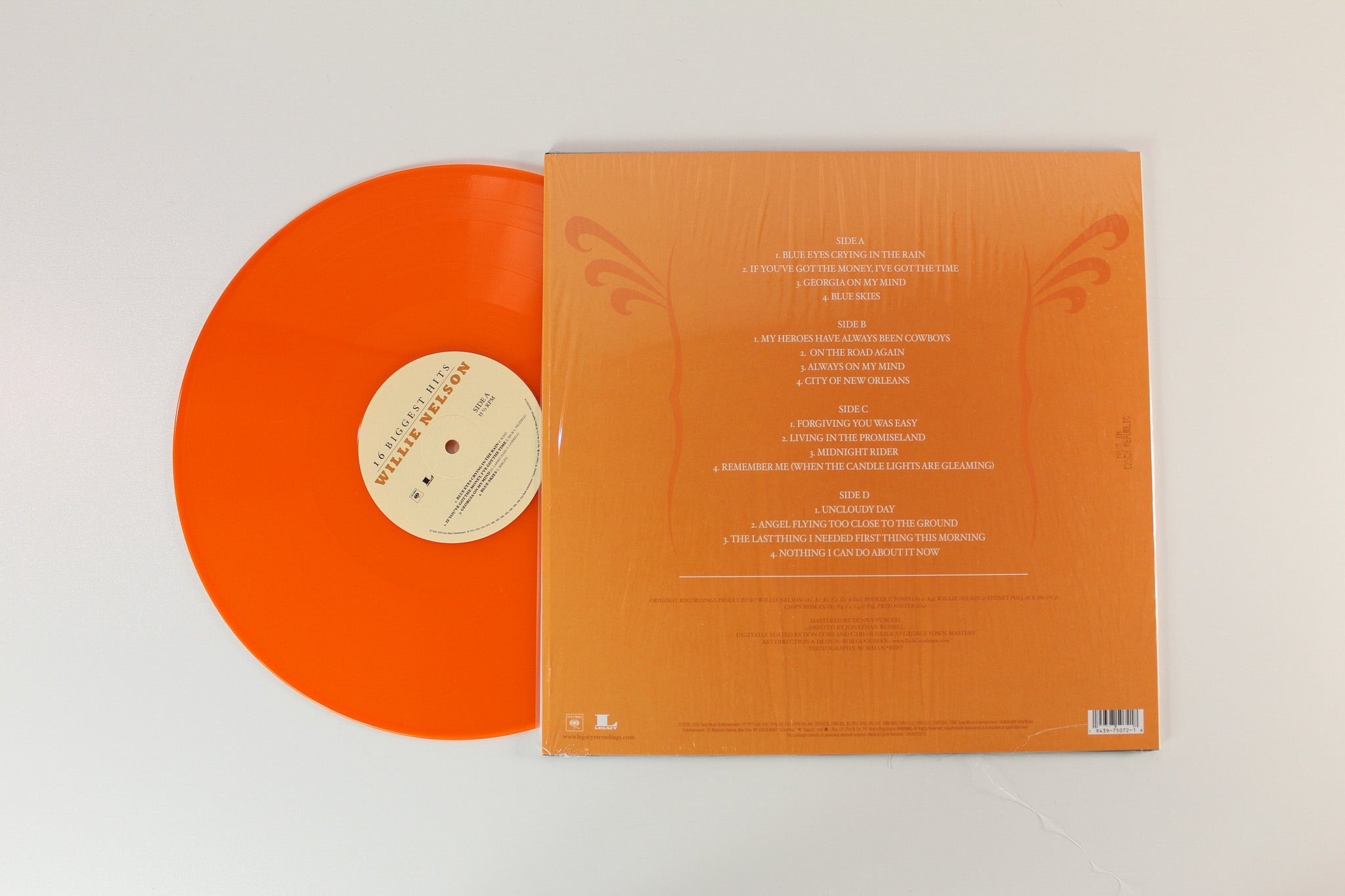 Willie Nelson - 16 Biggest Hits on Columbia Legacy Orange Vinyl