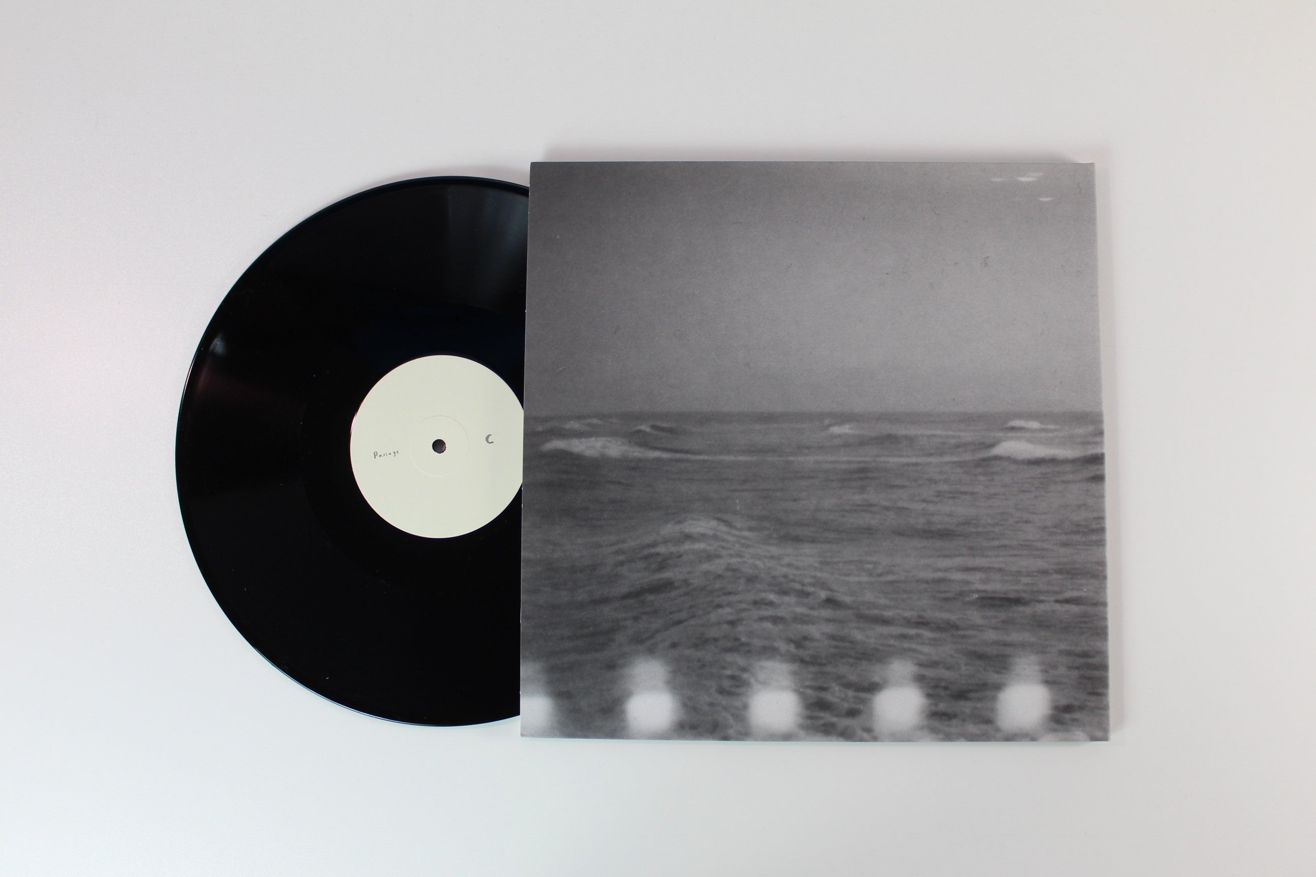 Raum - Daughter on Yellow Electric