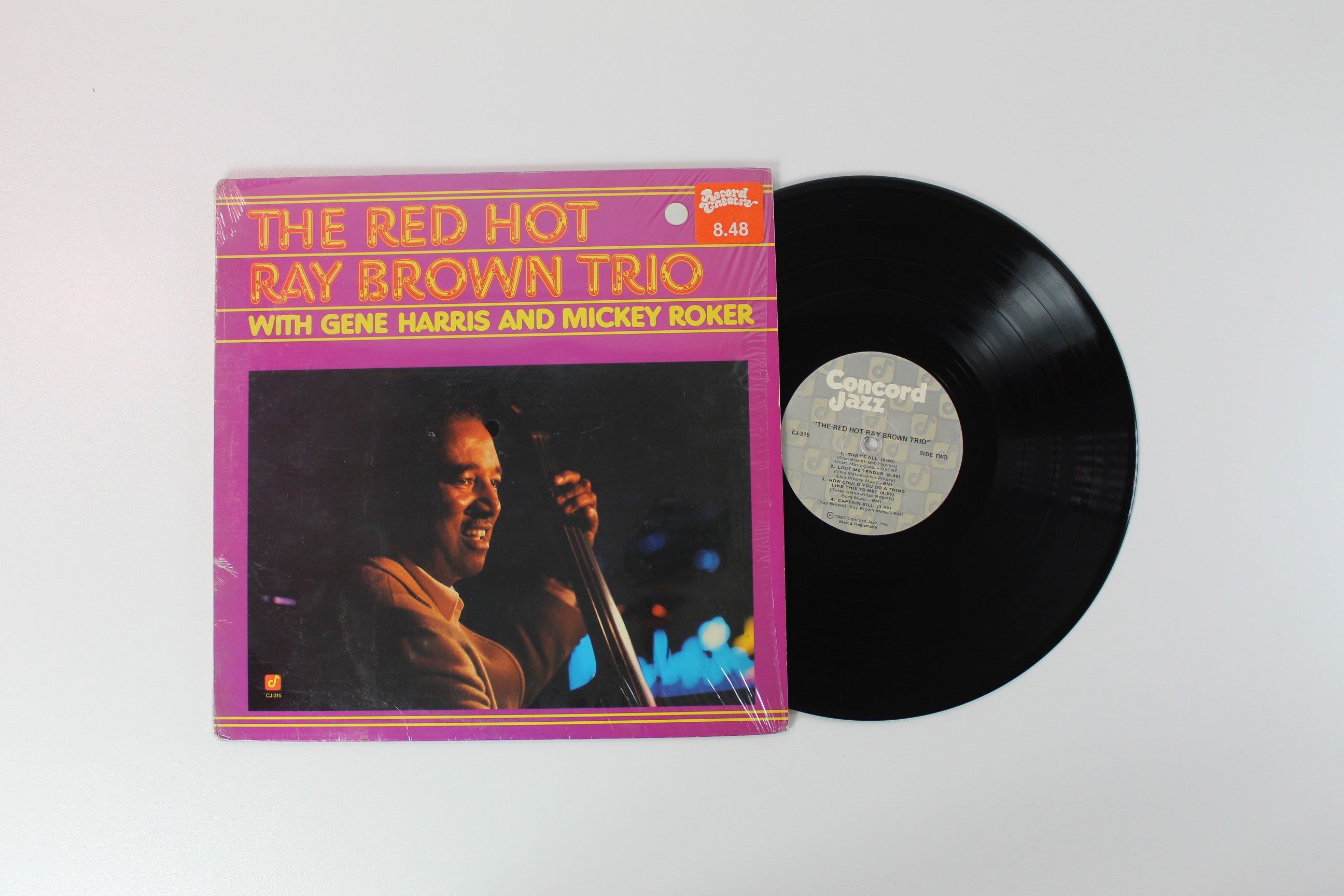 Ray Brown Trio - The Red Hot Ray Brown Trio on Concord Jazz