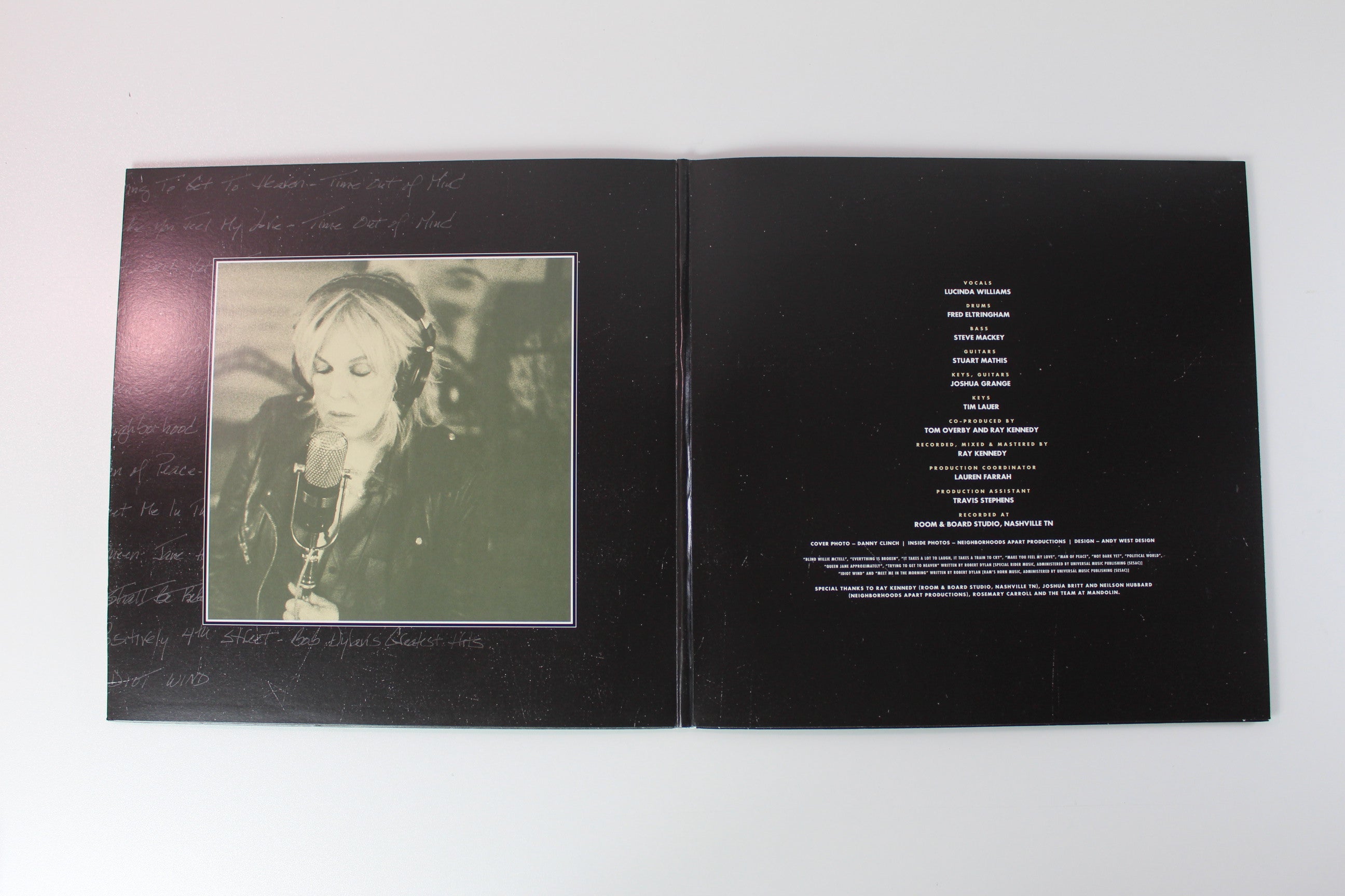 Lucinda Williams - Bob's Back Pages: A Night Of Bob Dylan Songs on Highway 20 Records