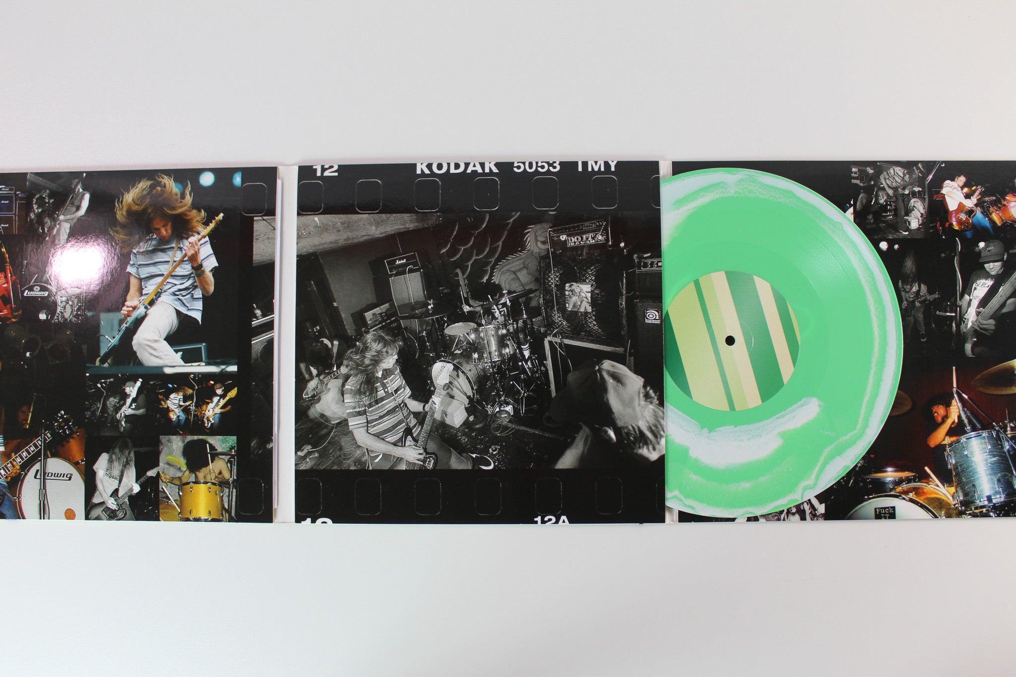Fu Manchu - Godzilla's / Eatin' Dust +4 on At The Dojo Ltd 10" Colored Vinyl