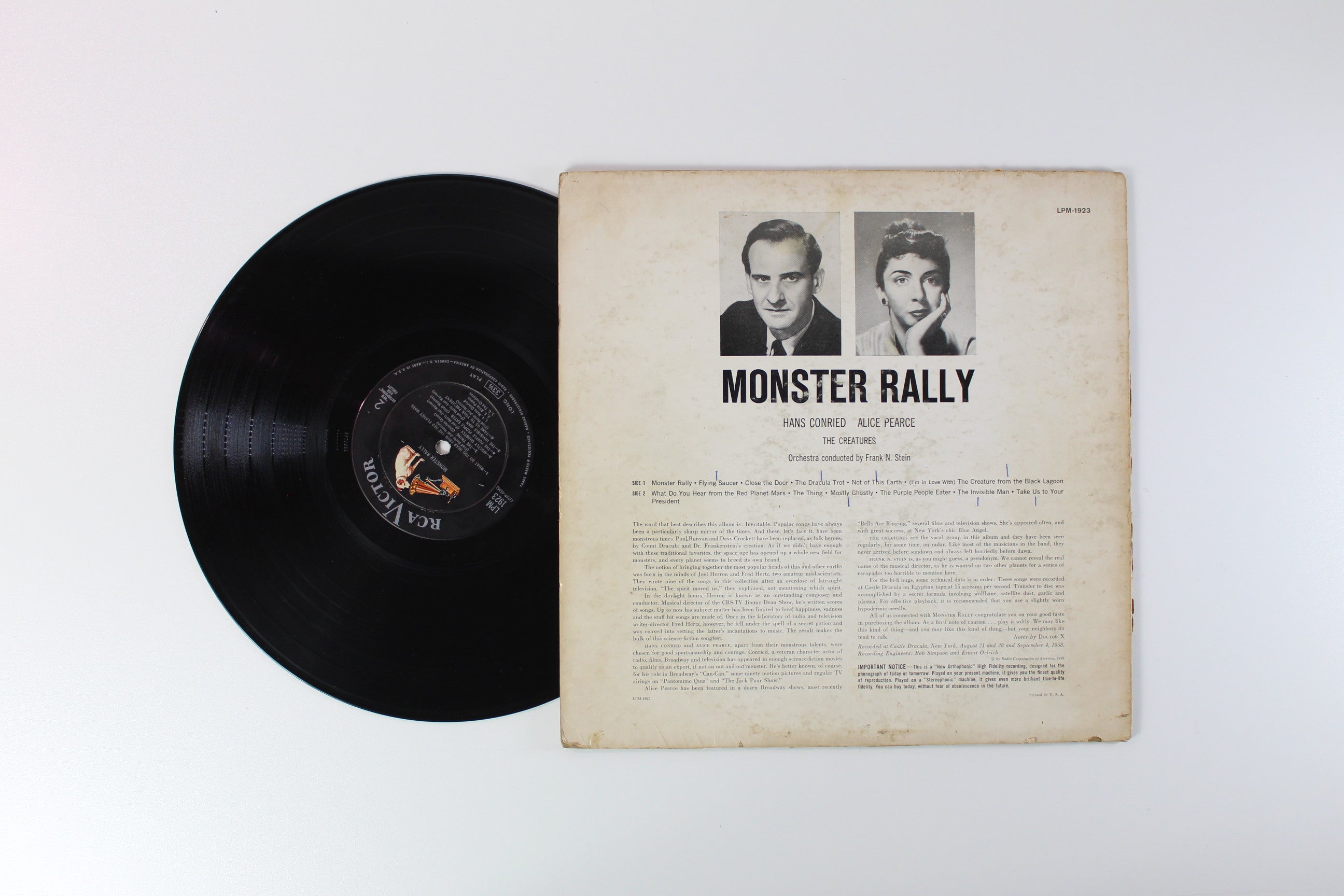 Hans Conried & Alice Pearce - Monster Rally on RCA Victor Mono