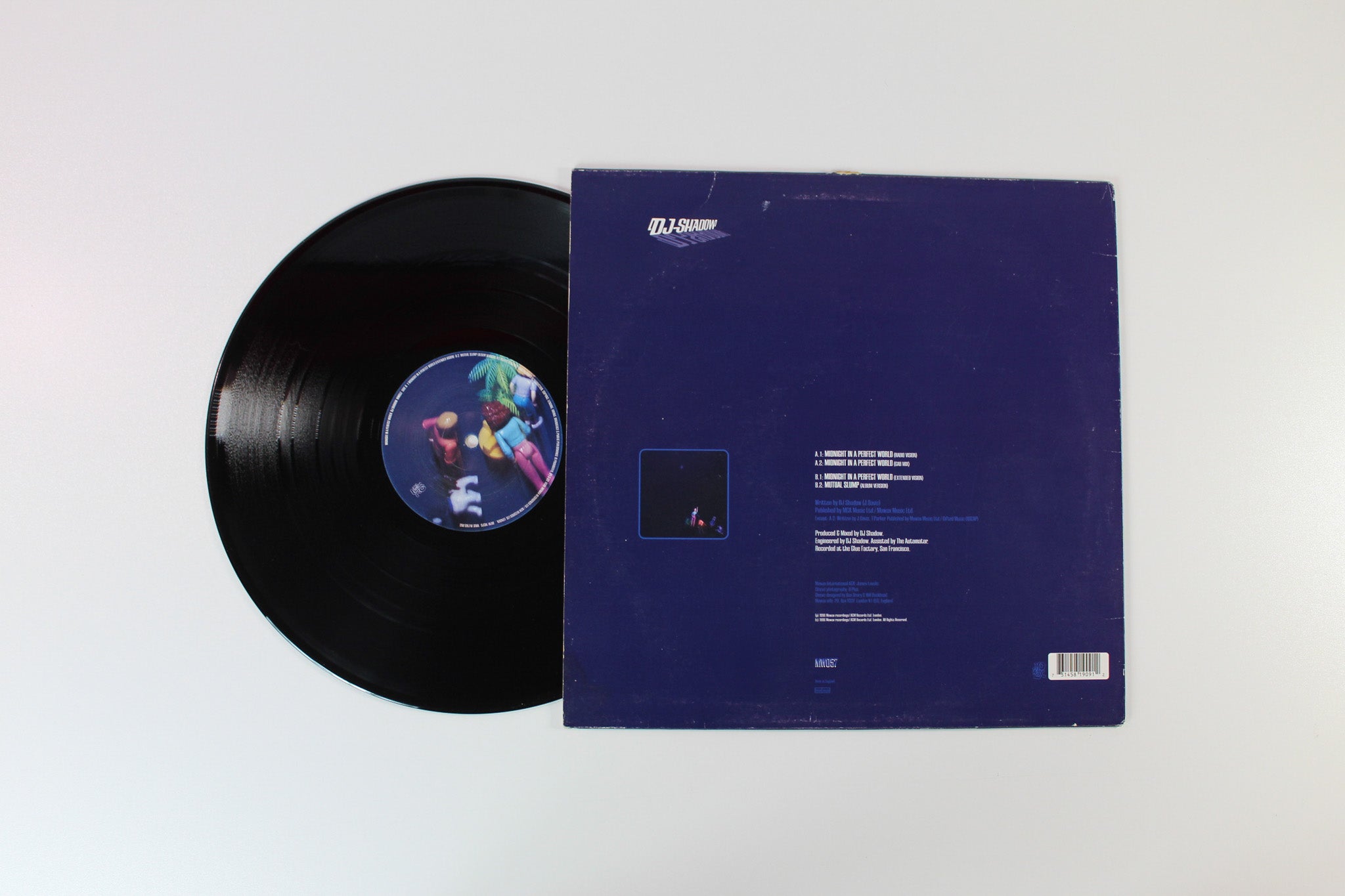 DJ Shadow - Midnight In A Perfect World on Mo Wax 12" Single