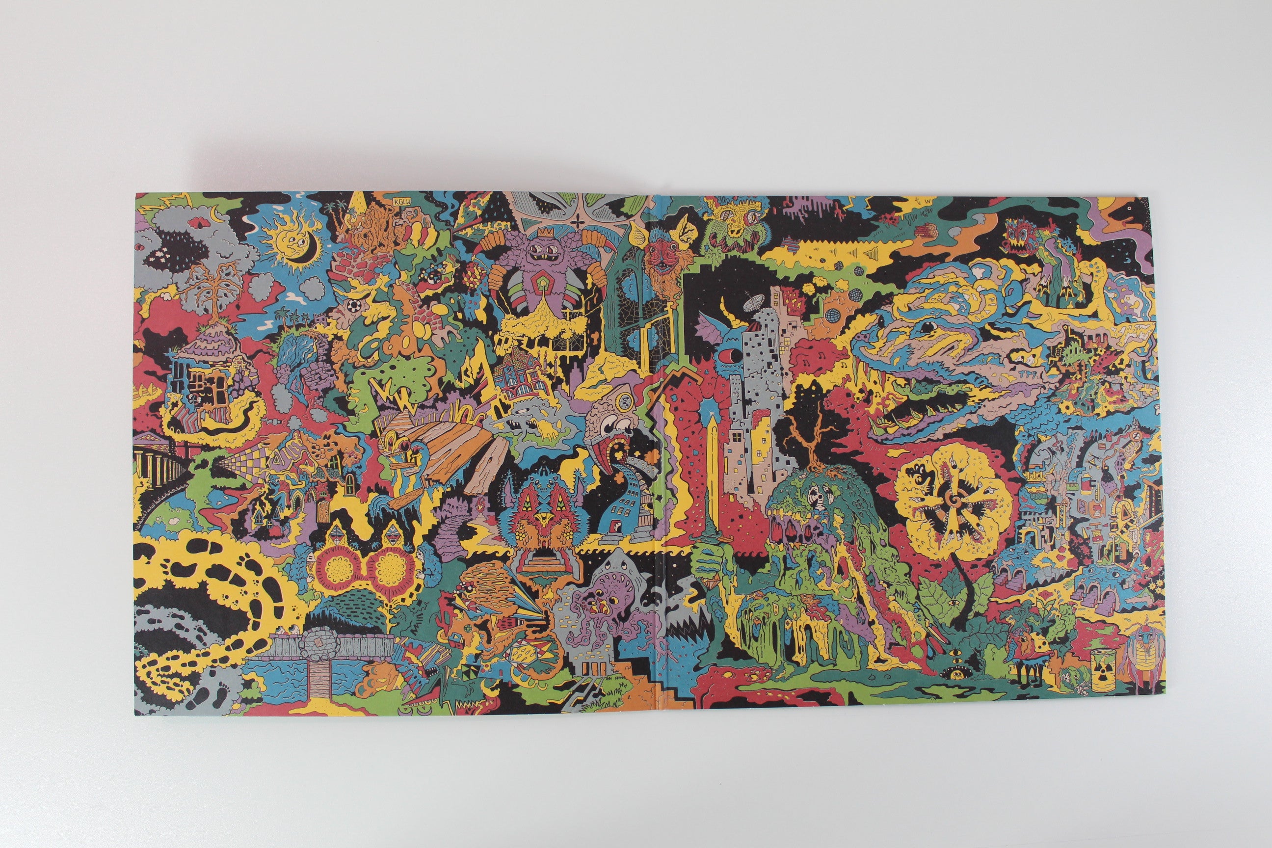 King Gizzard And The Lizard Wizard - Oddments on FLightless Ltd. Reissue Hot Wax Variant
