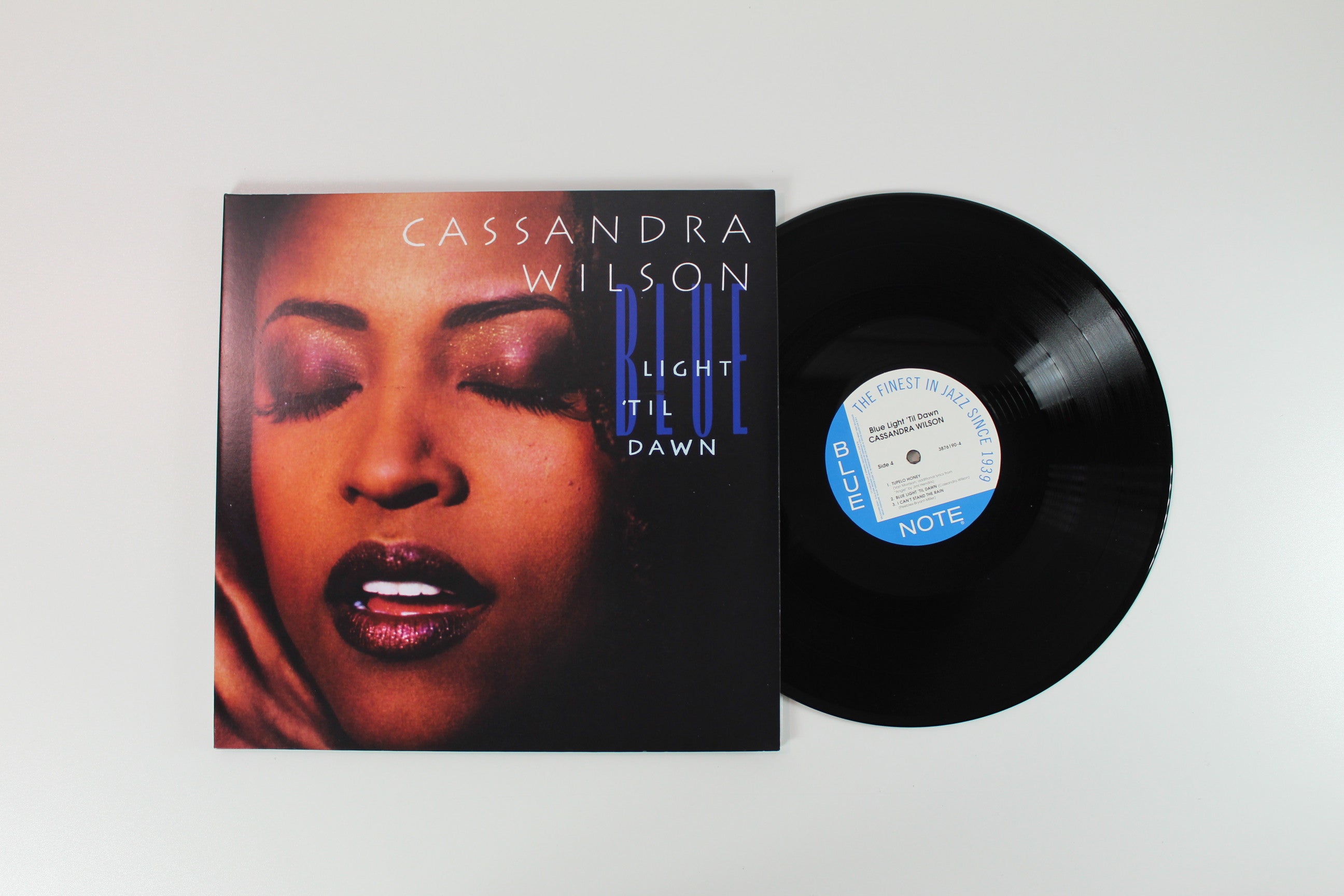 Cassandra Wilson - Blue Light 'Til Dawn on Blue Note Classic Vinyl Series Reissue