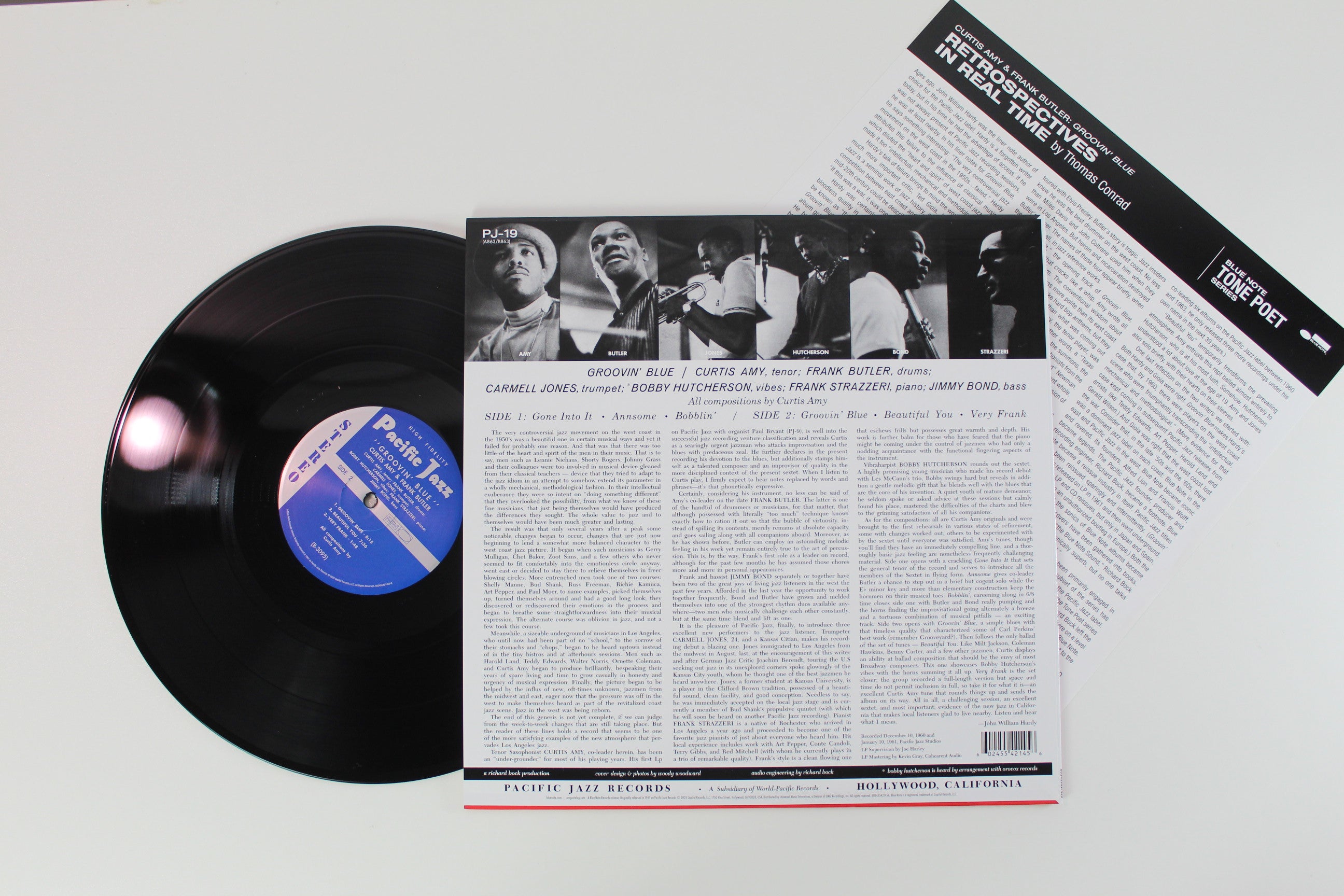 Curtis Amy, Frank Butler - Groovin' Blue